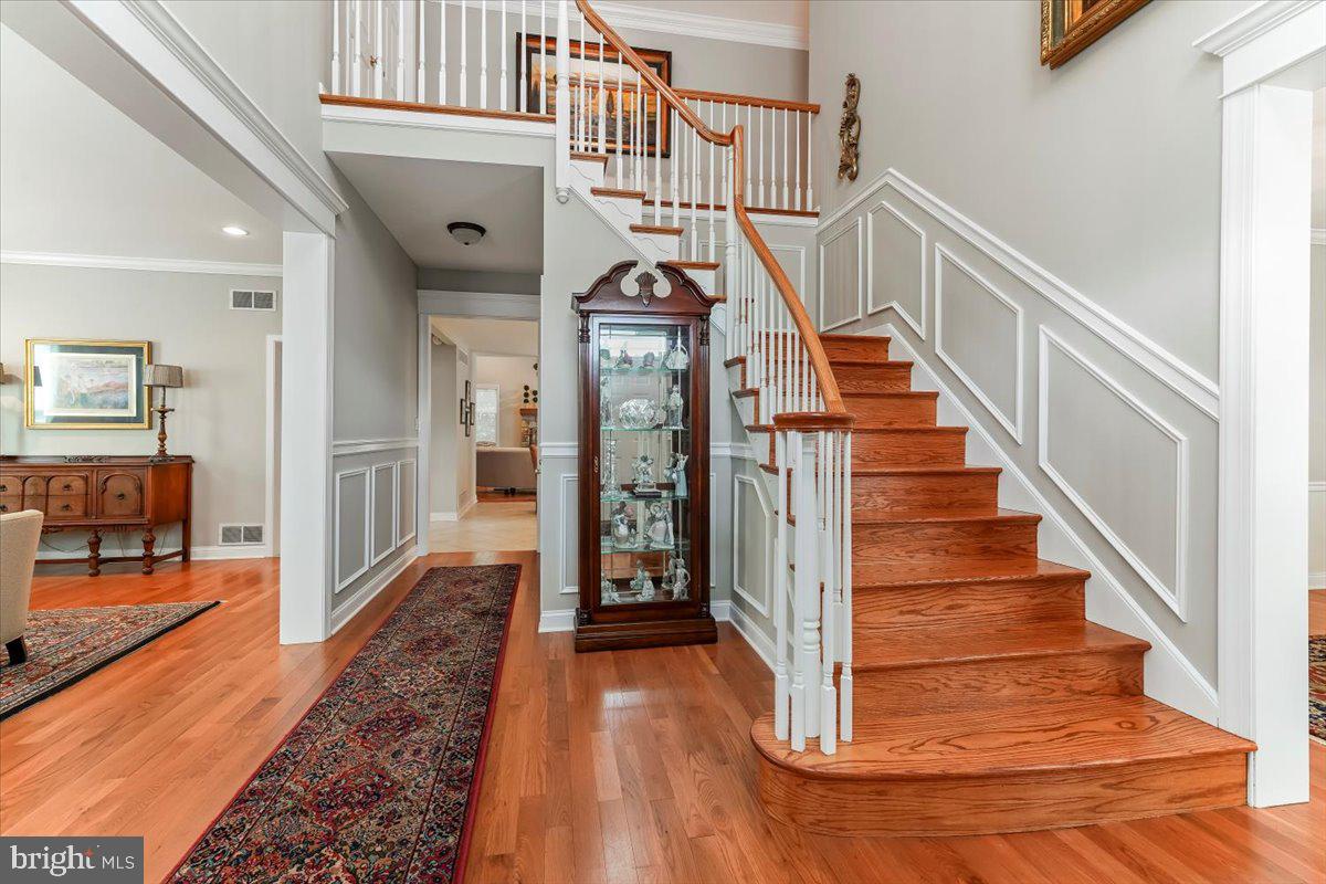 PRANCING HORSE FAR - Residential