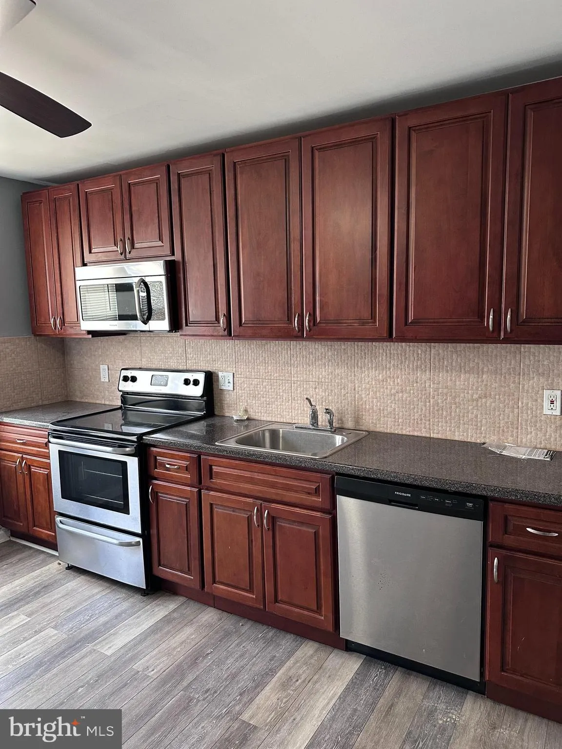 Philadelphia, Pennsylvania 19138, United States, 2 Bedrooms Bedrooms, ,1 BathroomBathrooms,Residential,Active,127350