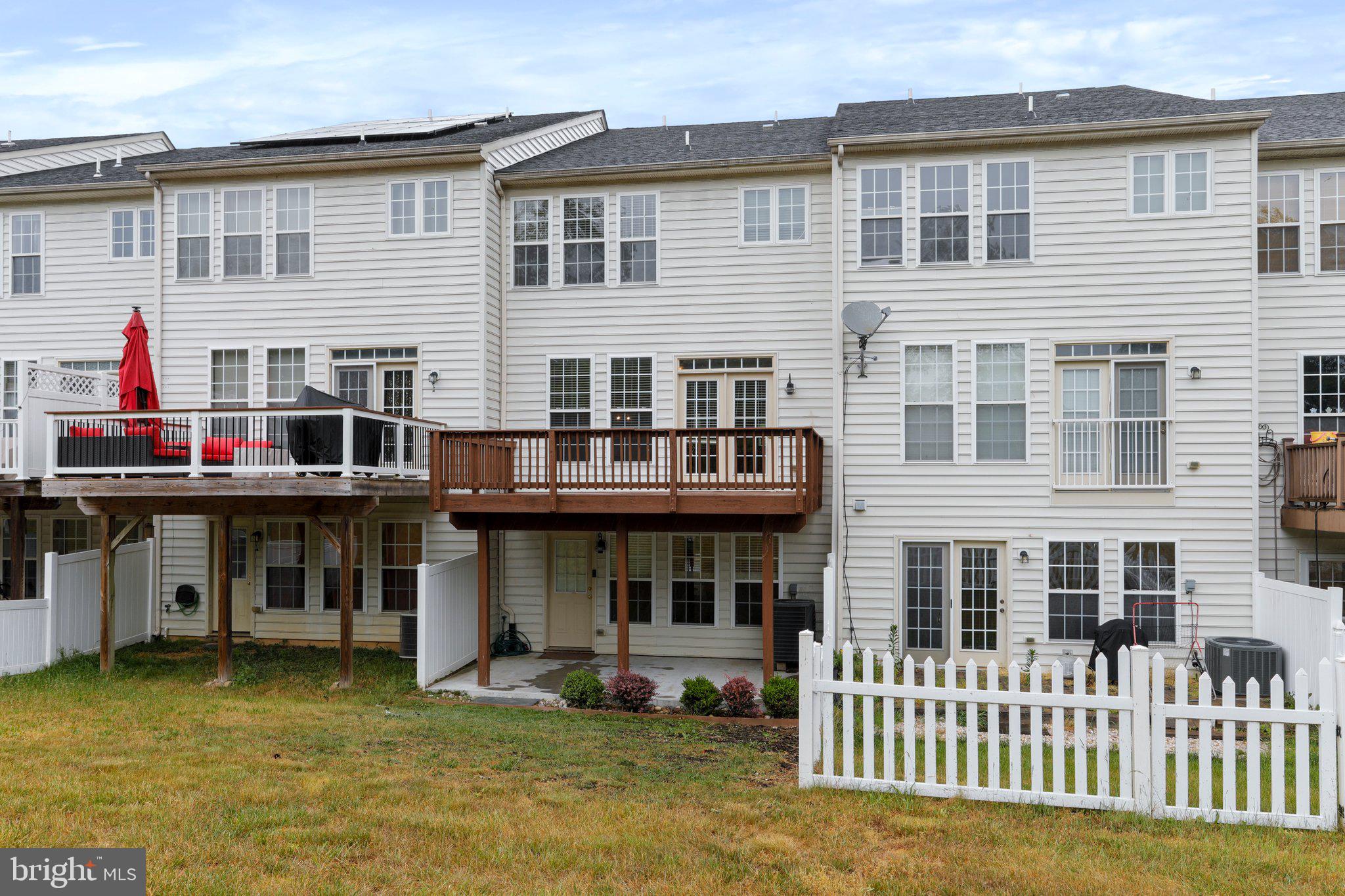 BROOKFIELD ON THE POTOMAC - Residential