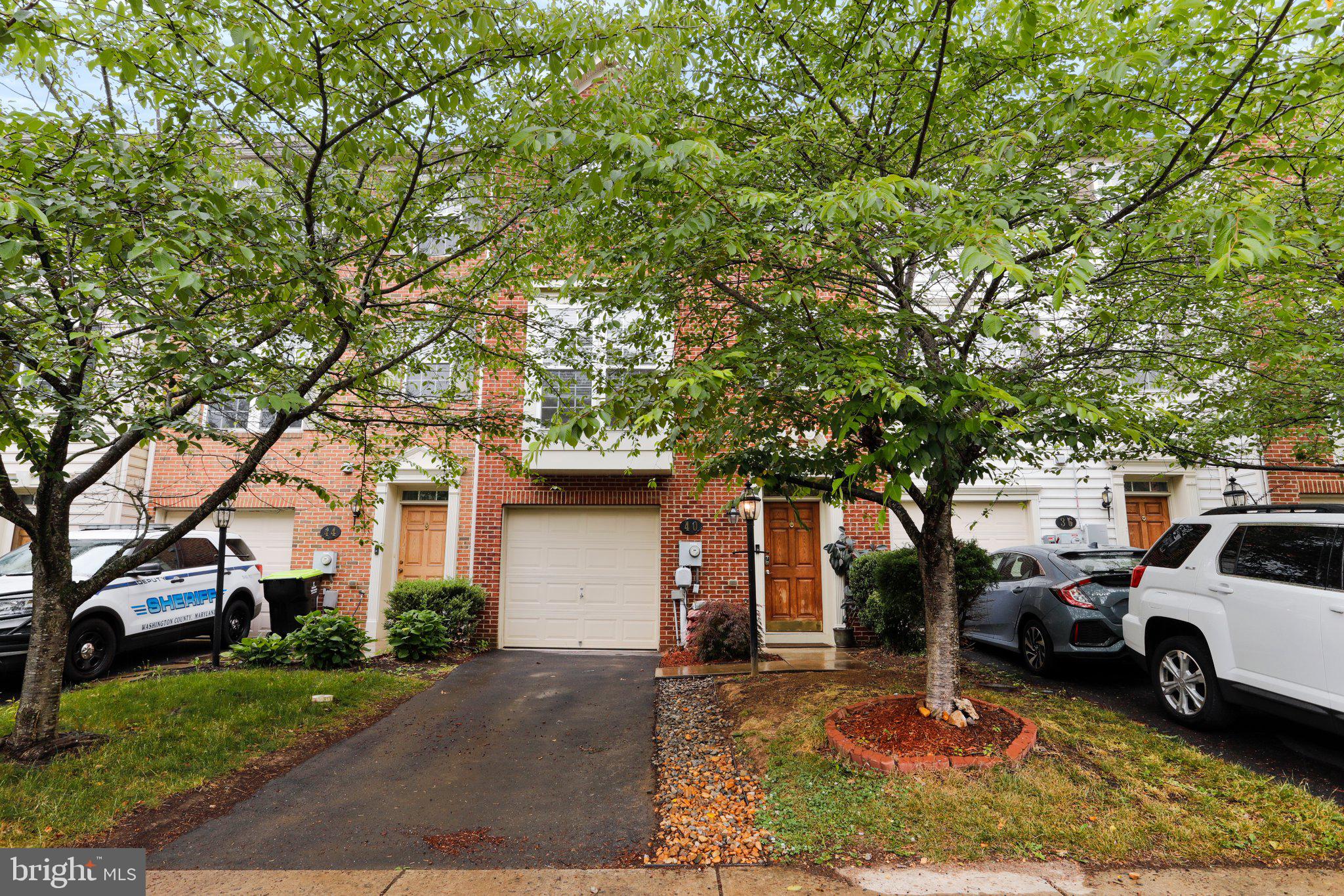 BROOKFIELD ON THE POTOMAC - Residential