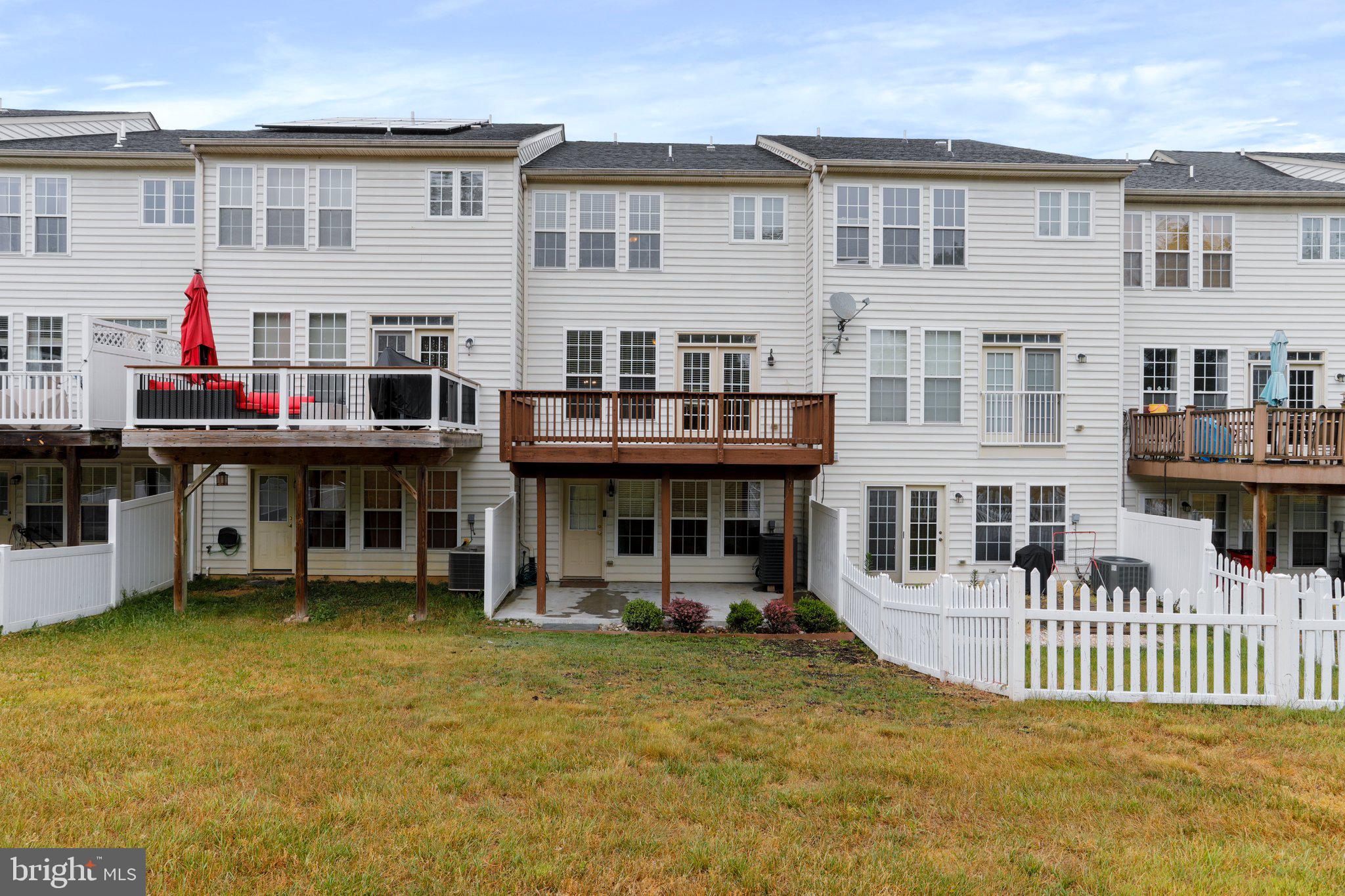 BROOKFIELD ON THE POTOMAC - Residential