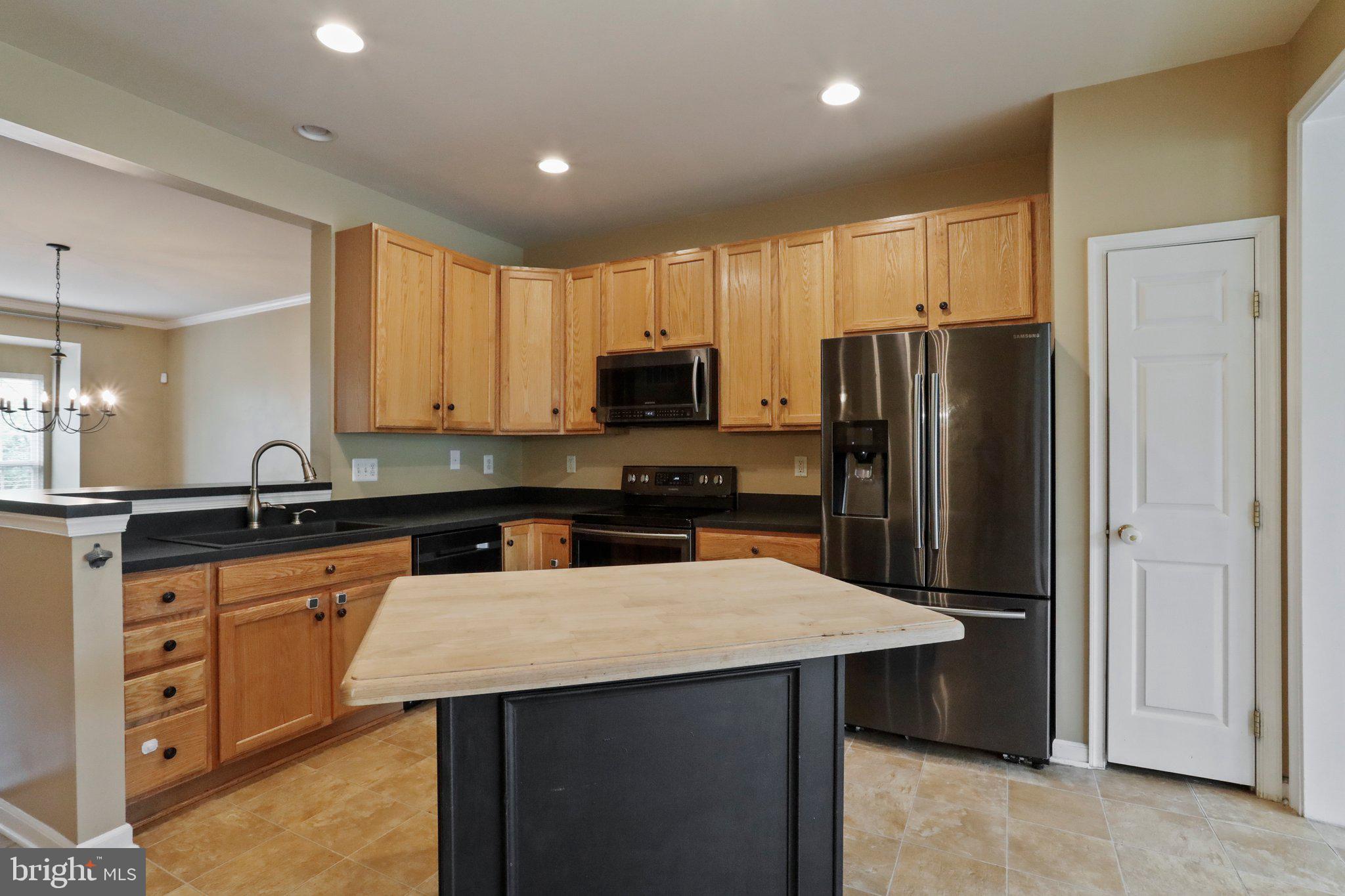 BROOKFIELD ON THE POTOMAC - Residential