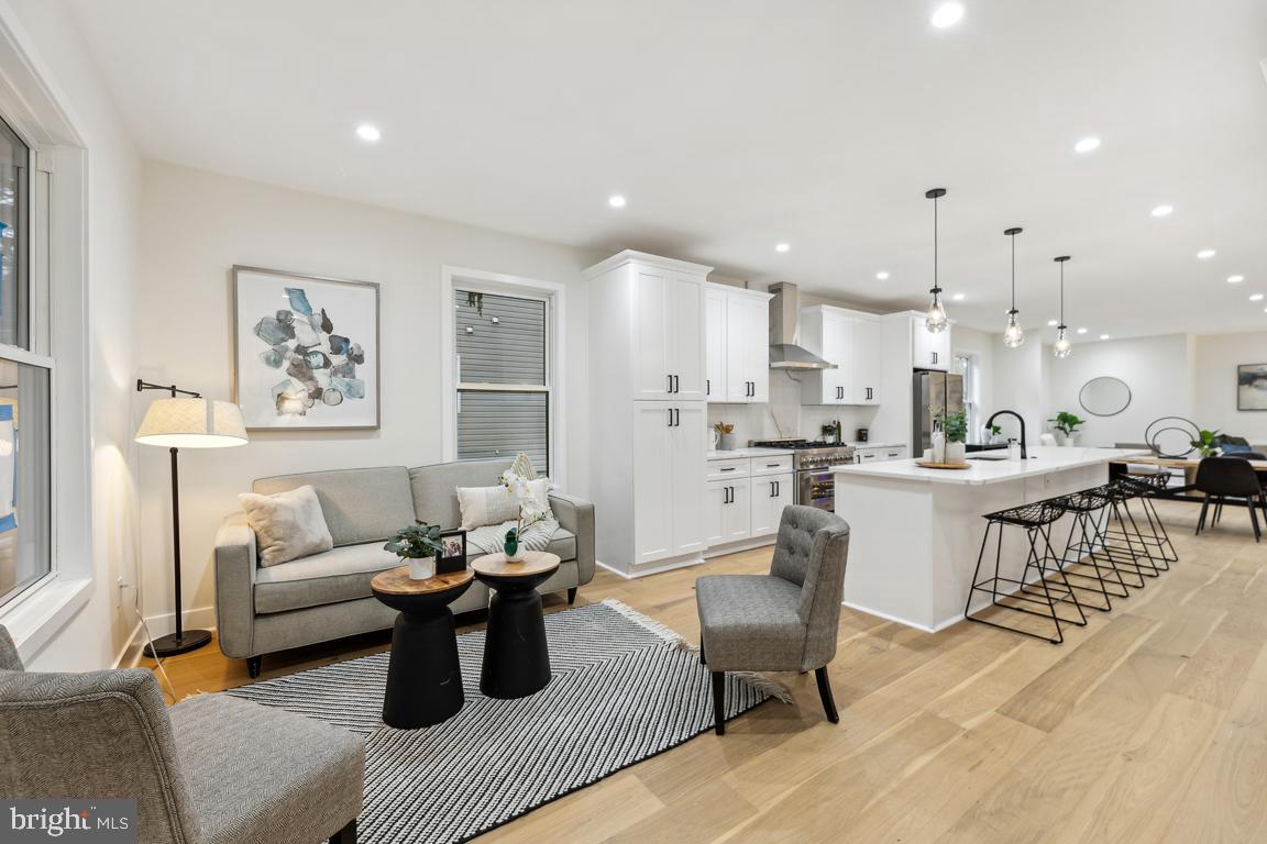 GARRETT PARK - Residential