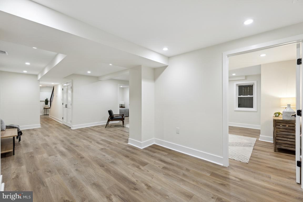 GARRETT PARK - Residential