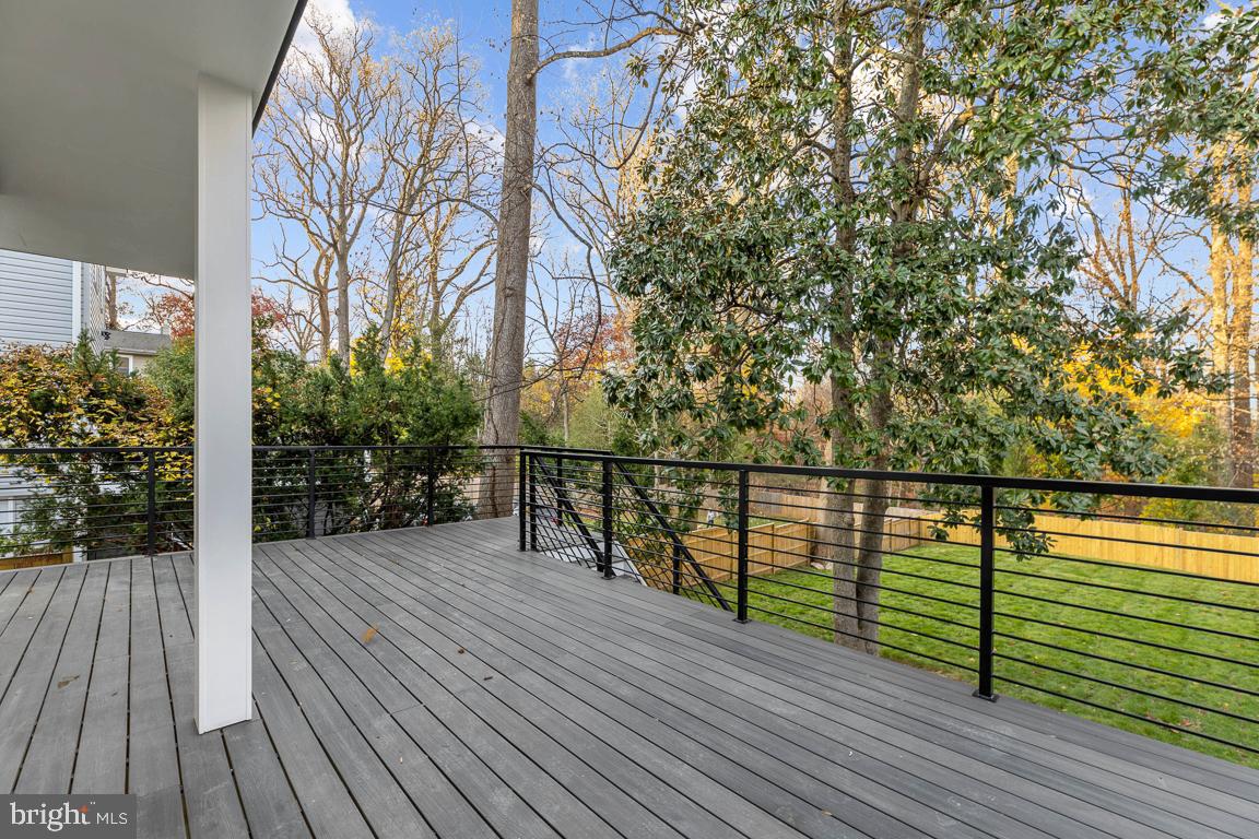 GARRETT PARK - Residential