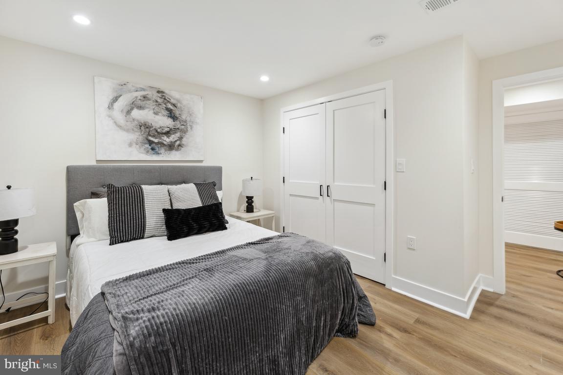 GARRETT PARK - Residential