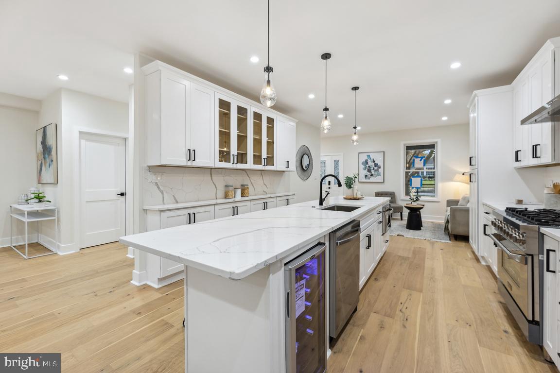 GARRETT PARK - Residential