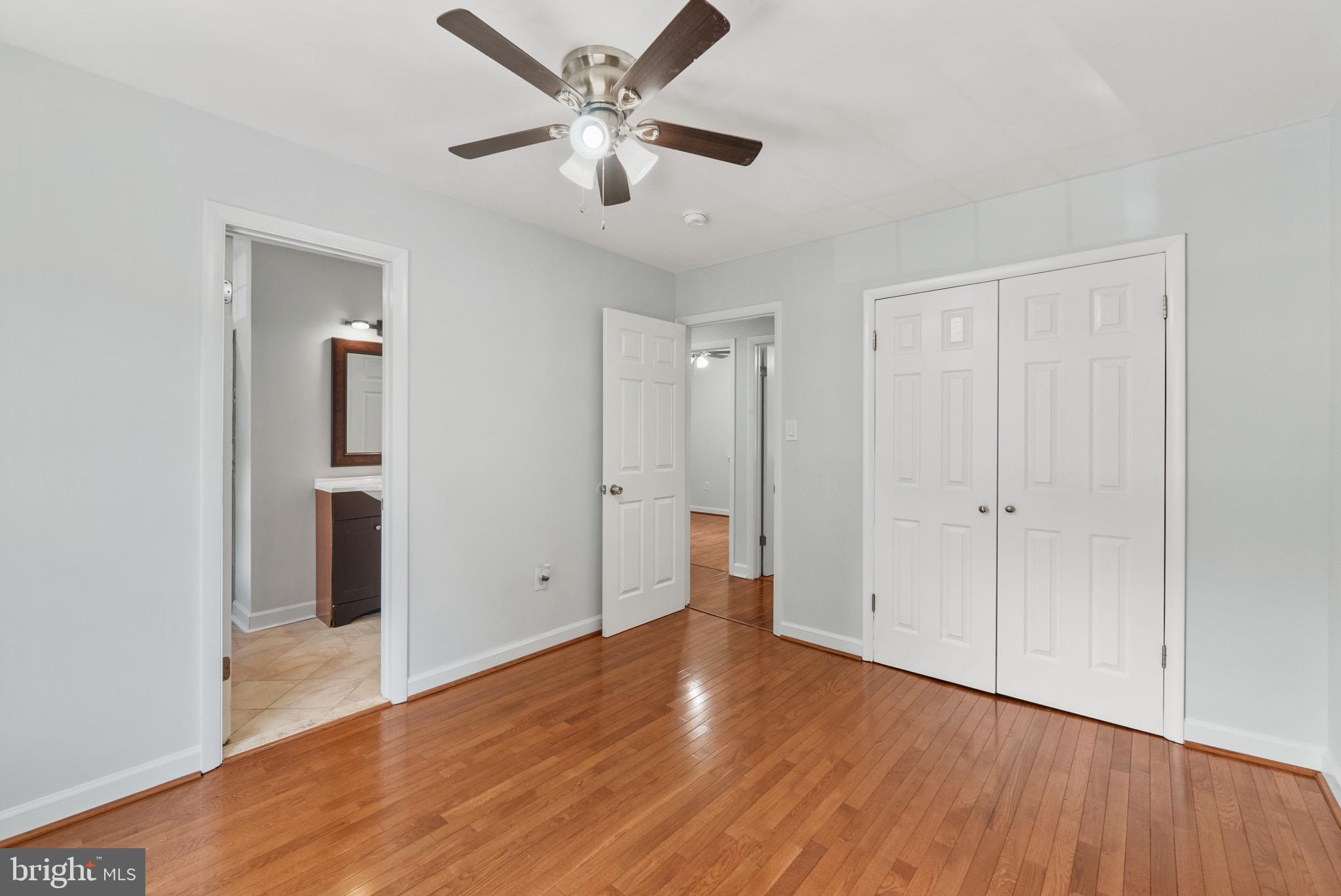 LONDON WOODS - Residential