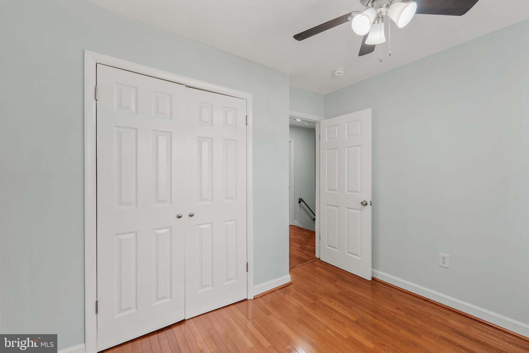 LONDON WOODS - Residential