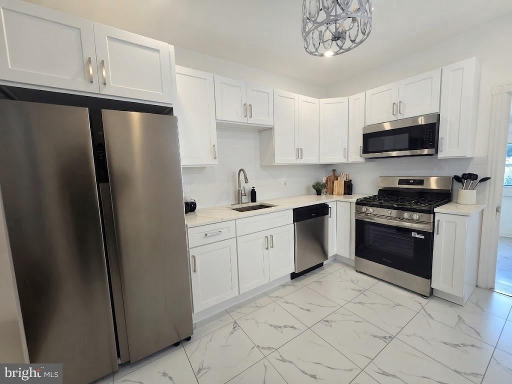 3186 TULIP STREET