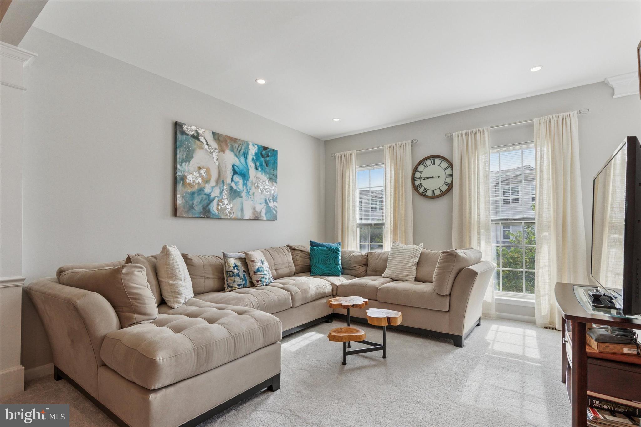 170 HUDSON DRIVE