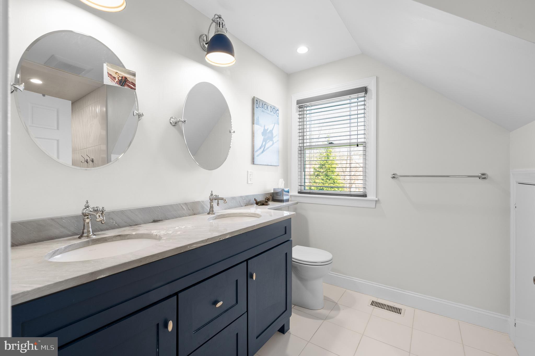 RADNOR HUNT - Residential