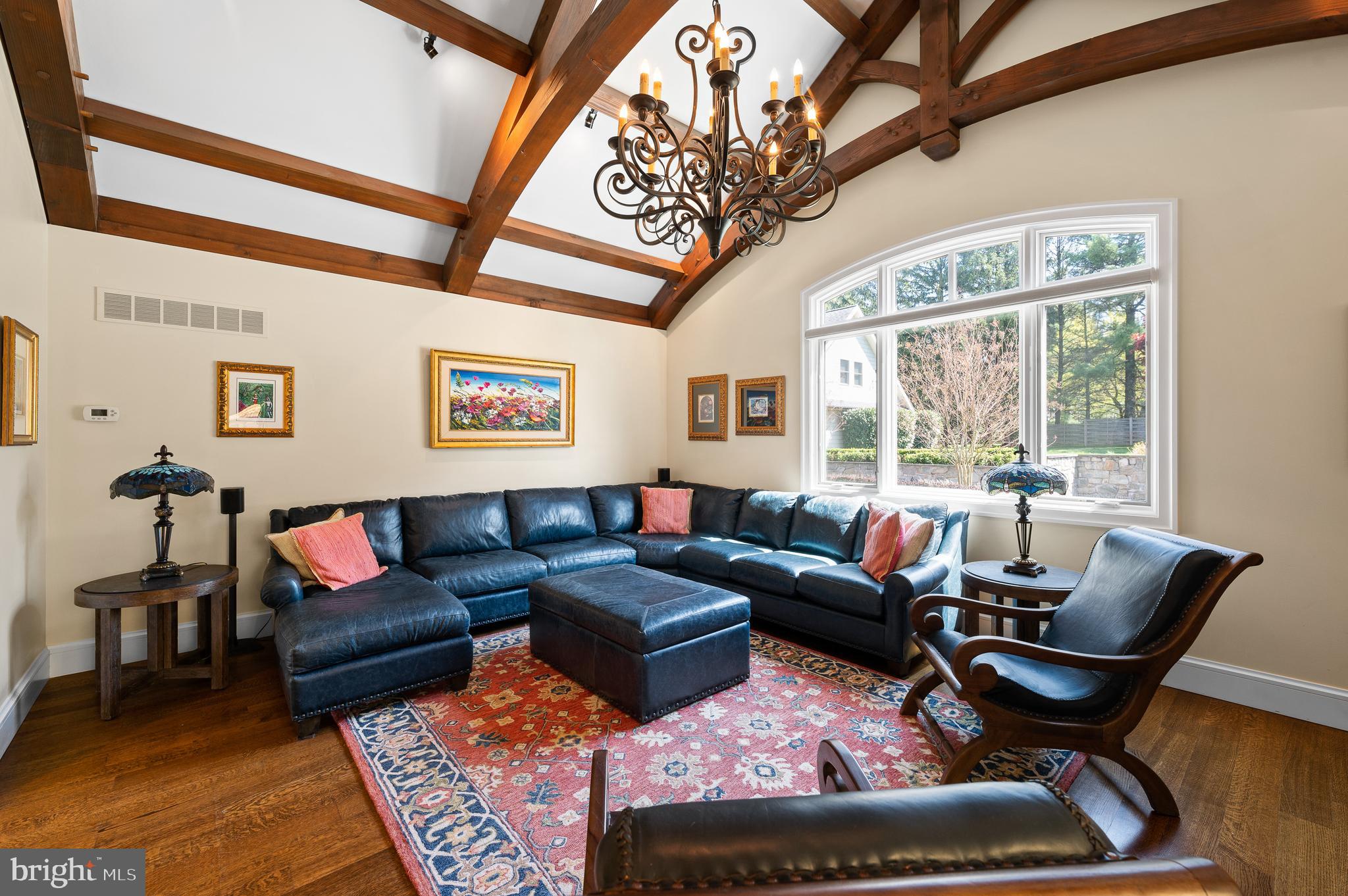 RADNOR HUNT - Residential