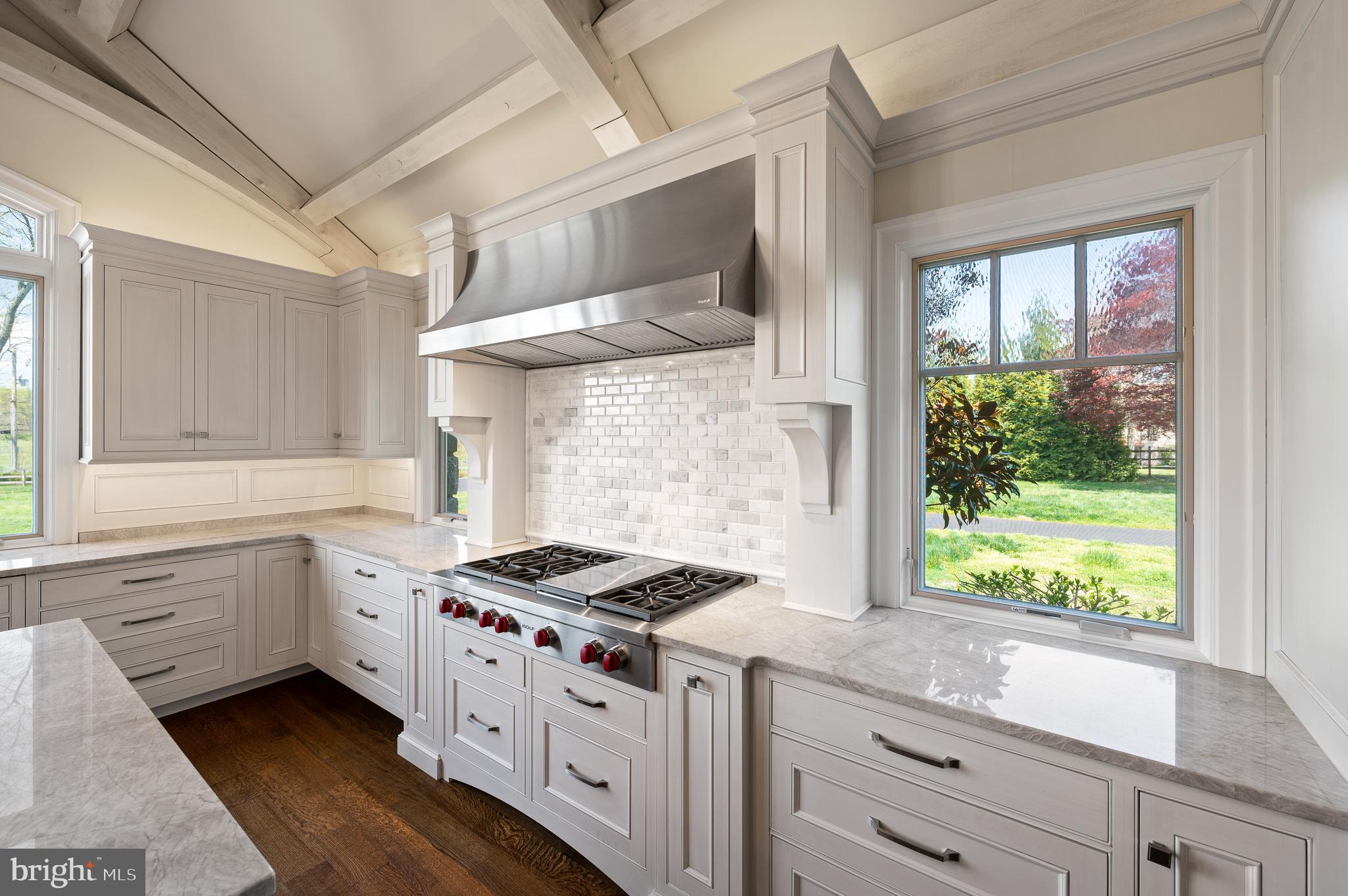 RADNOR HUNT - Residential