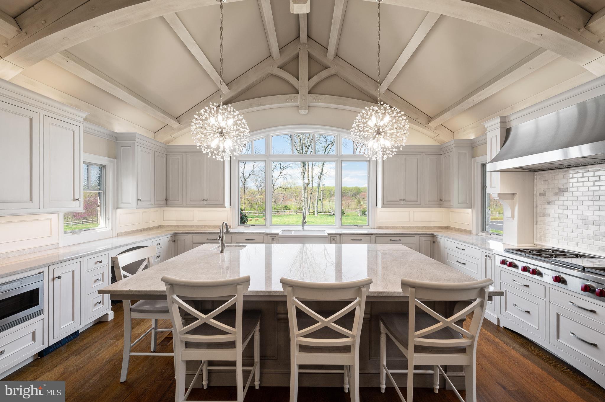 RADNOR HUNT - Residential