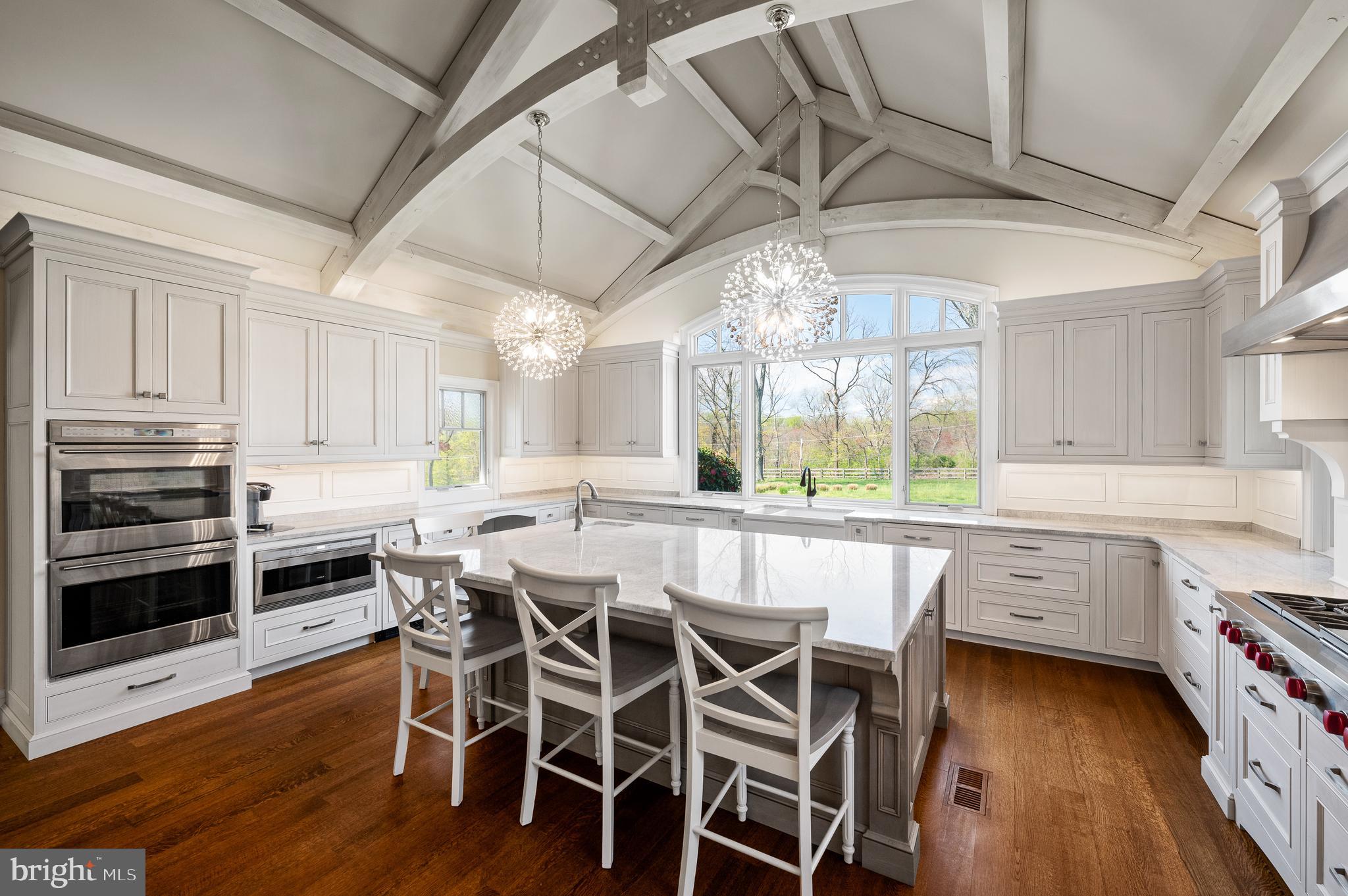 RADNOR HUNT - Residential