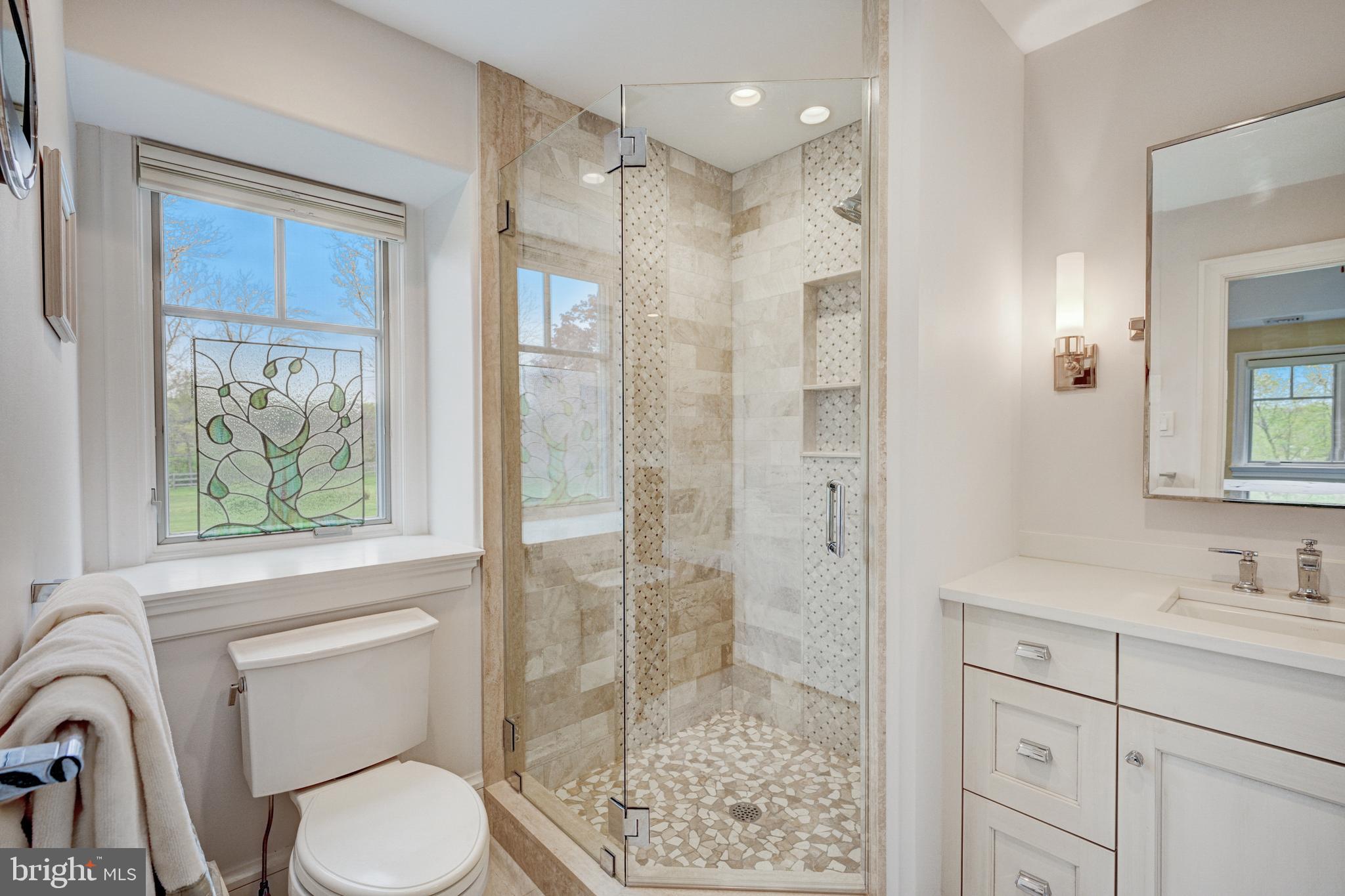 RADNOR HUNT - Residential