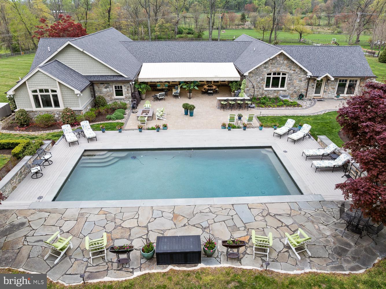 RADNOR HUNT - Residential