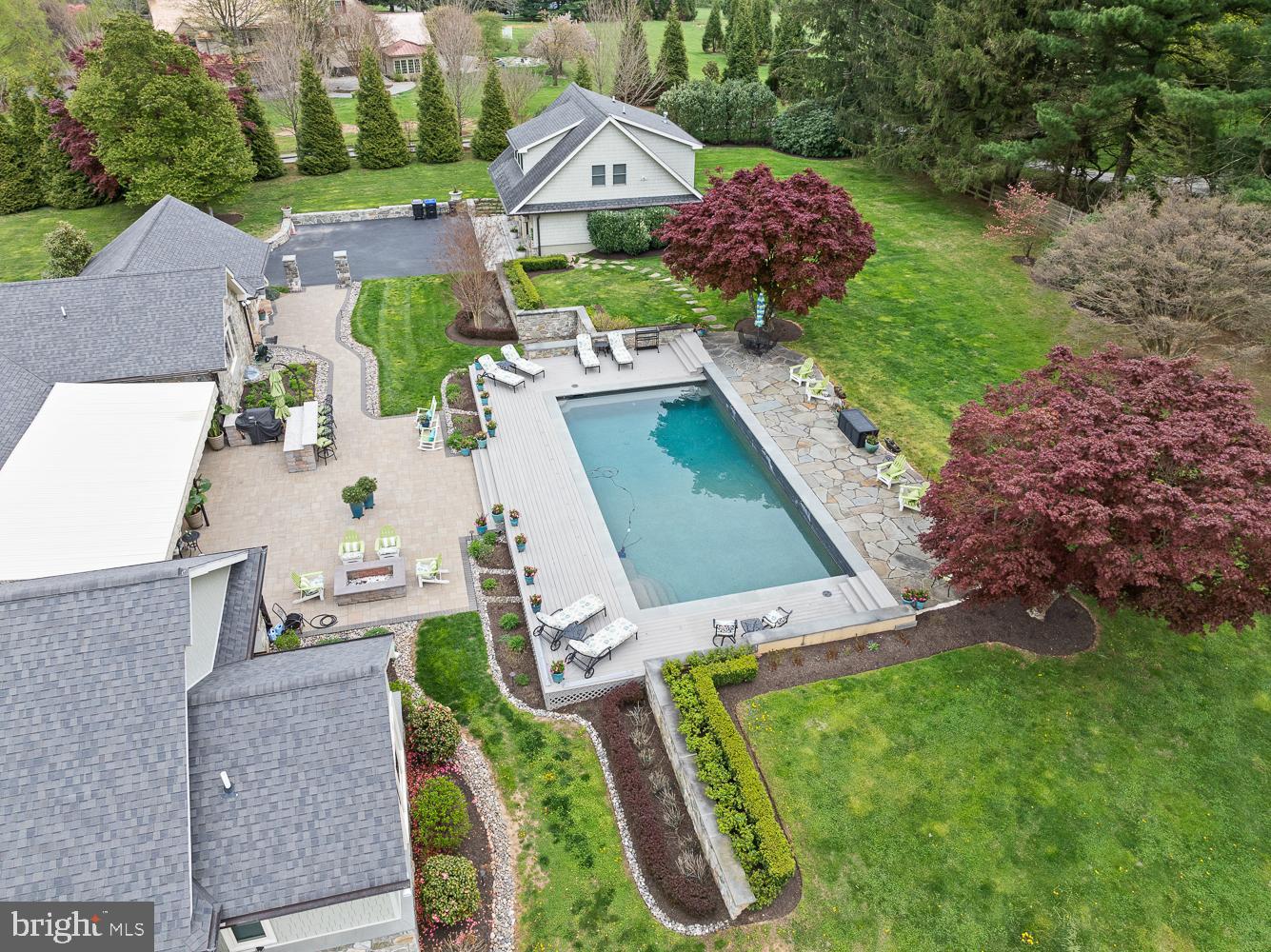 RADNOR HUNT - Residential