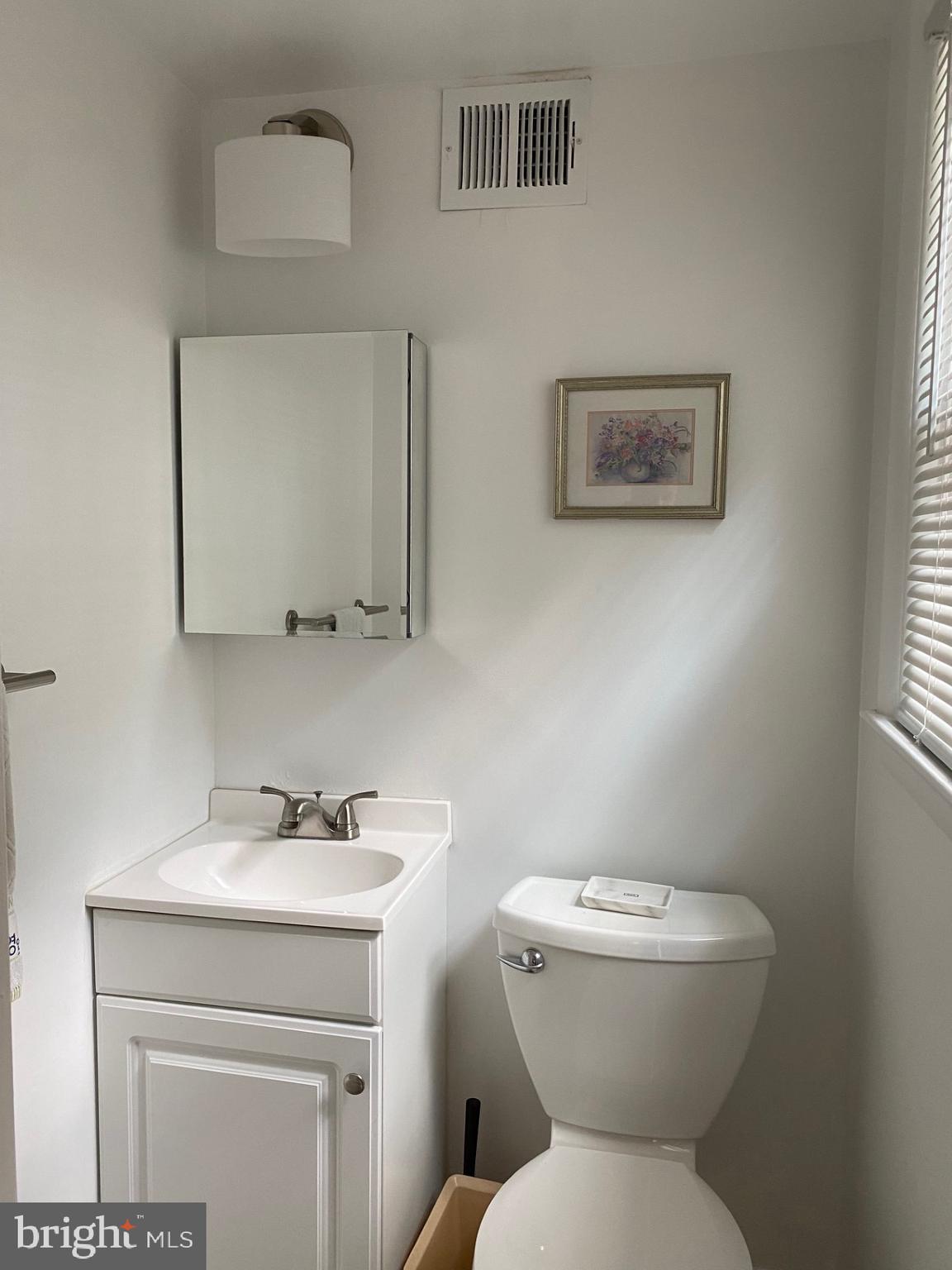 BERWYN HEIGHTS - Residential Lease