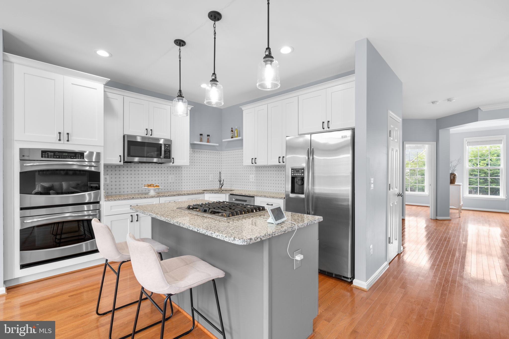 2319 BATTERY HILL CIRCLE