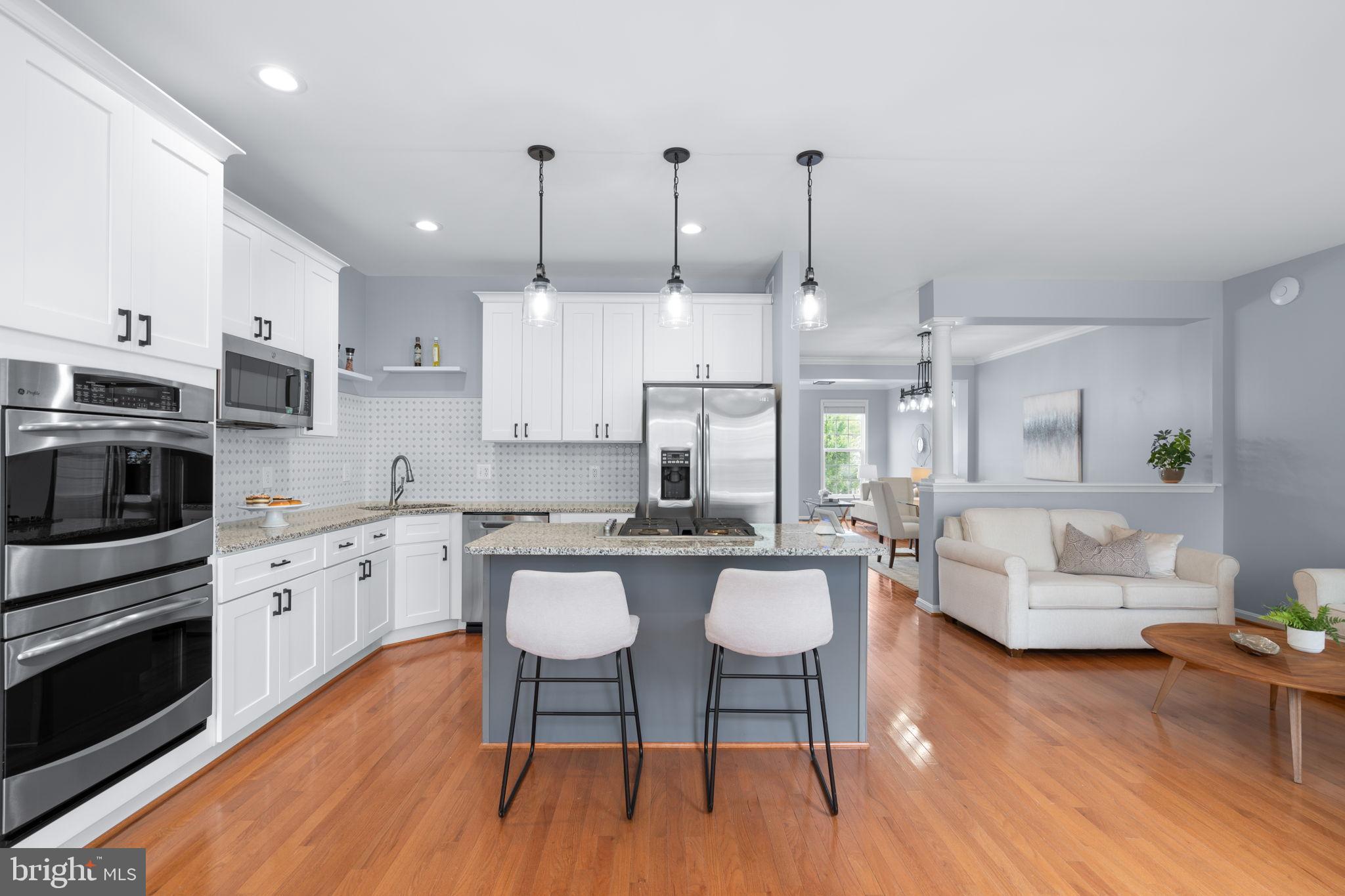 2319 BATTERY HILL CIRCLE