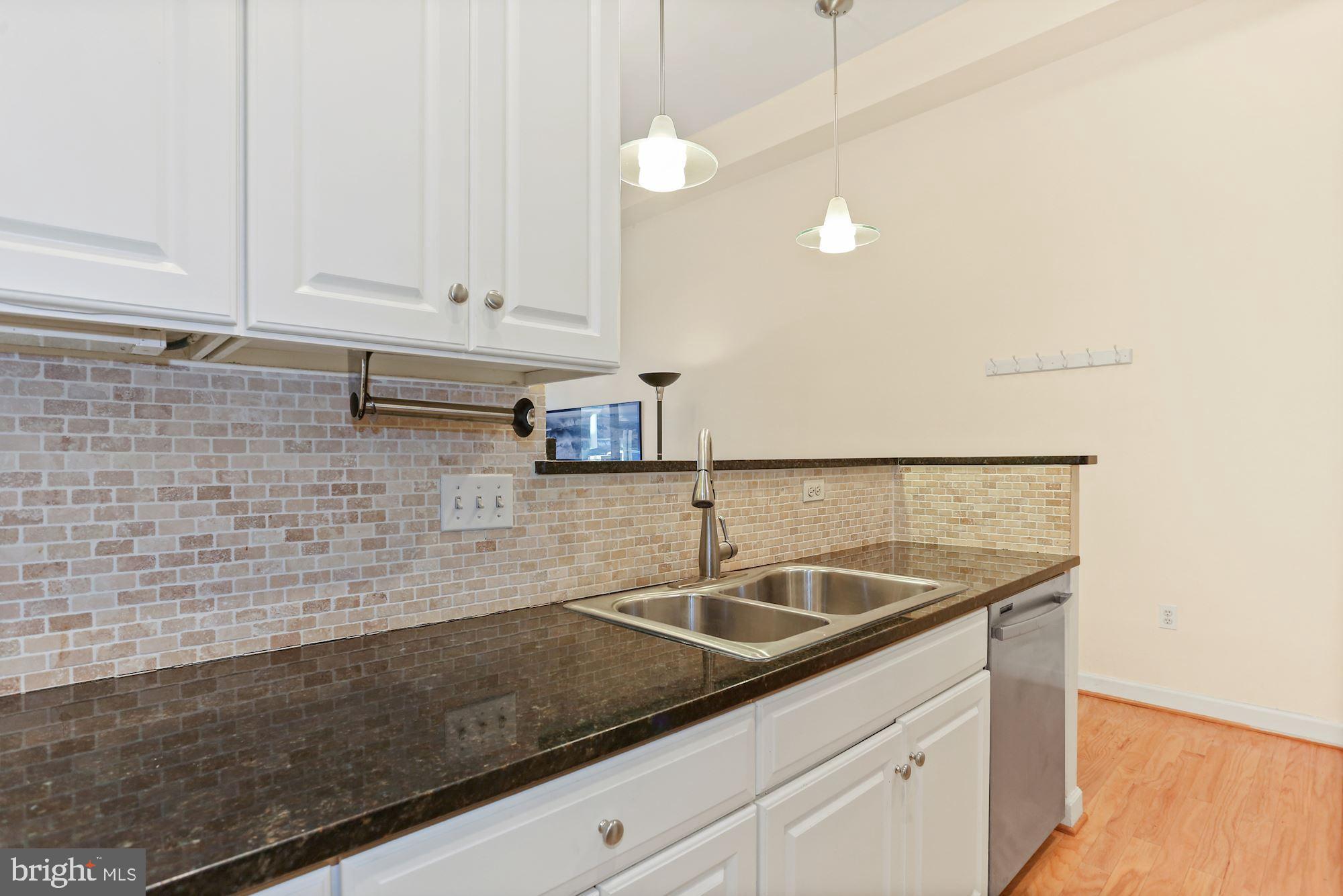 BALLSTON - Residential Lease