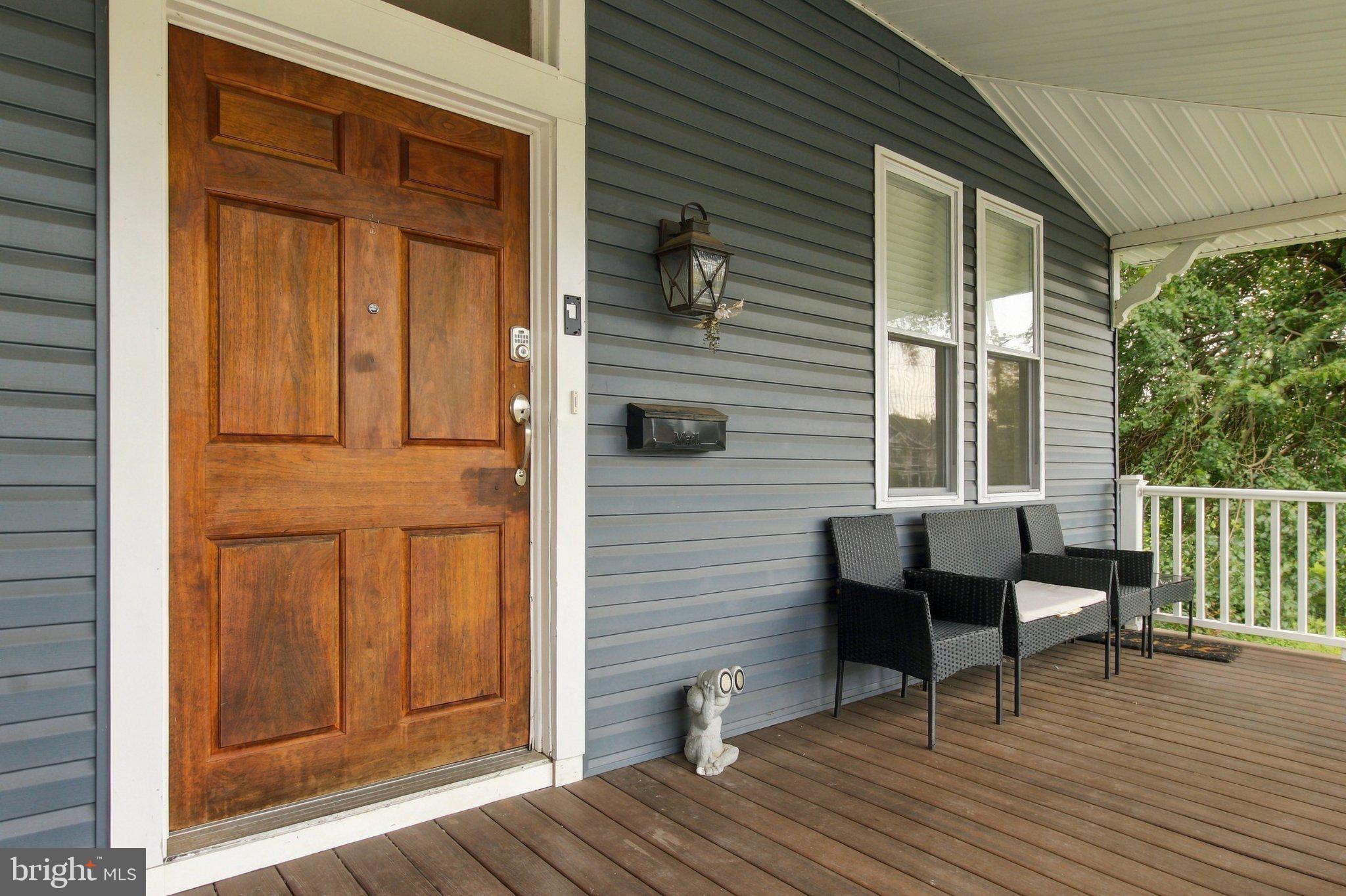 142 SNYDER PLACE