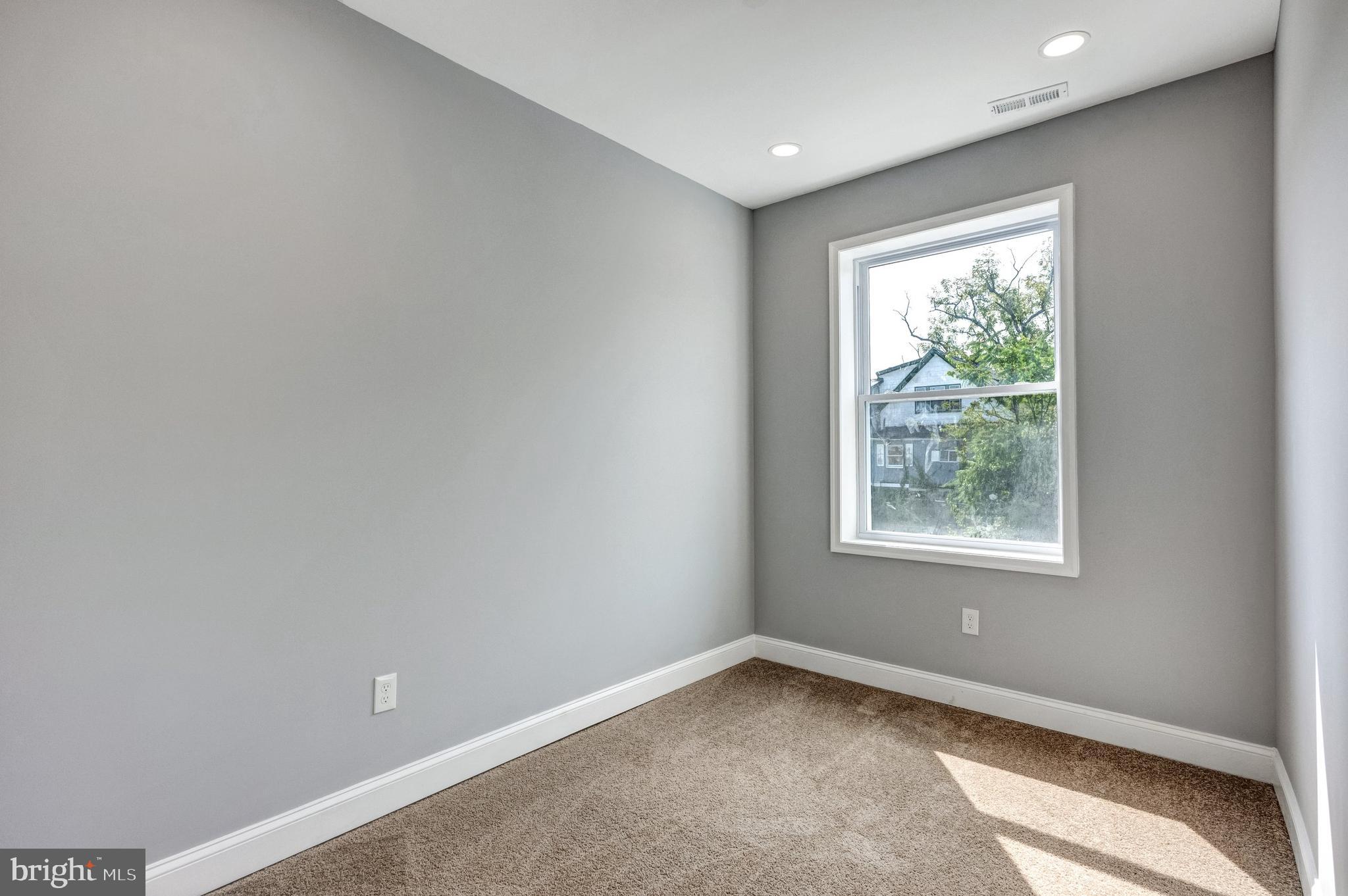 FOREST PARK - Residential