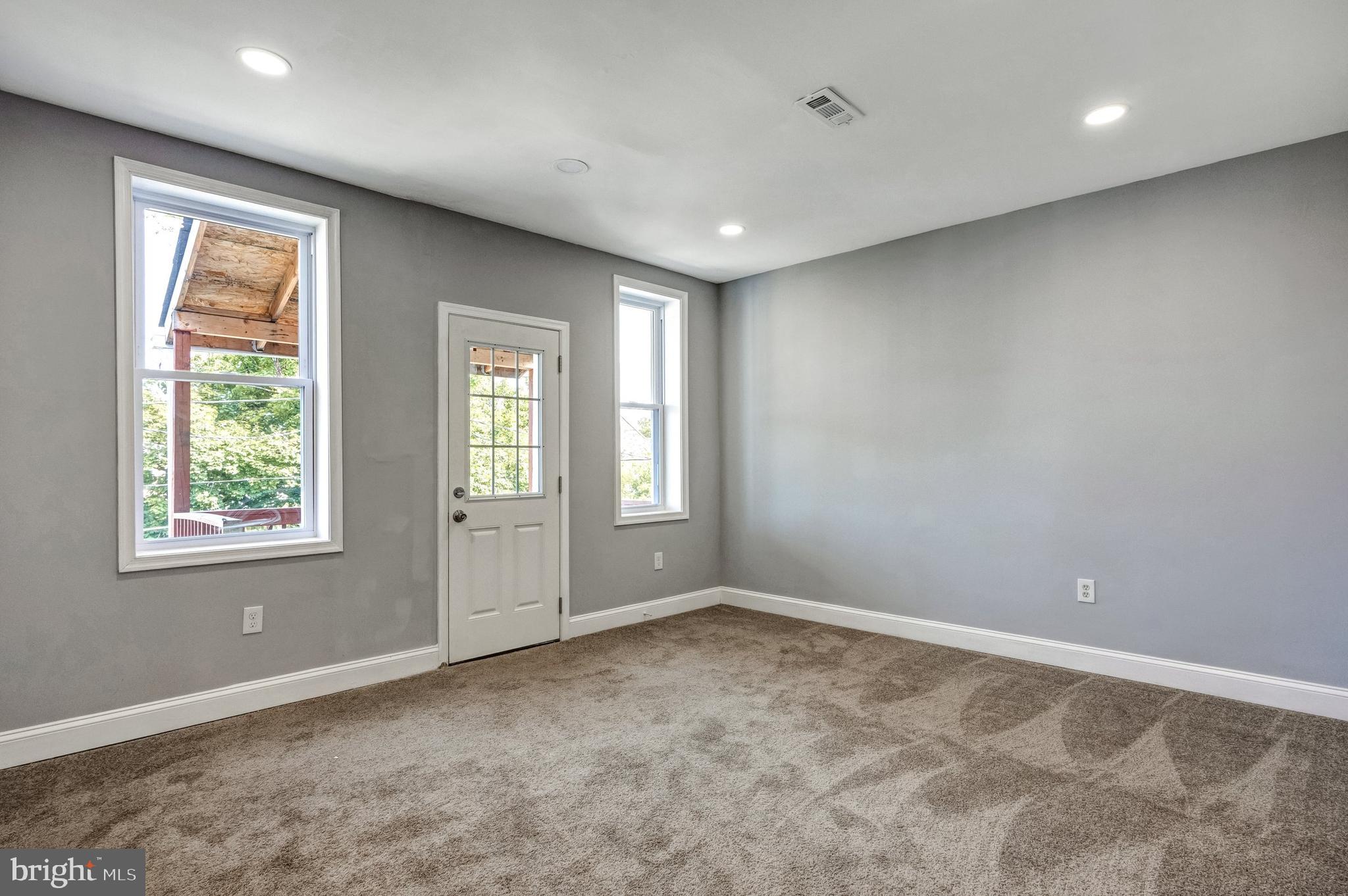 FOREST PARK - Residential