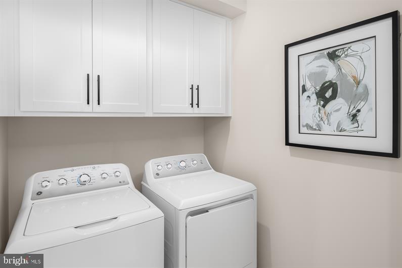 EAST PENNSBORO - Residential