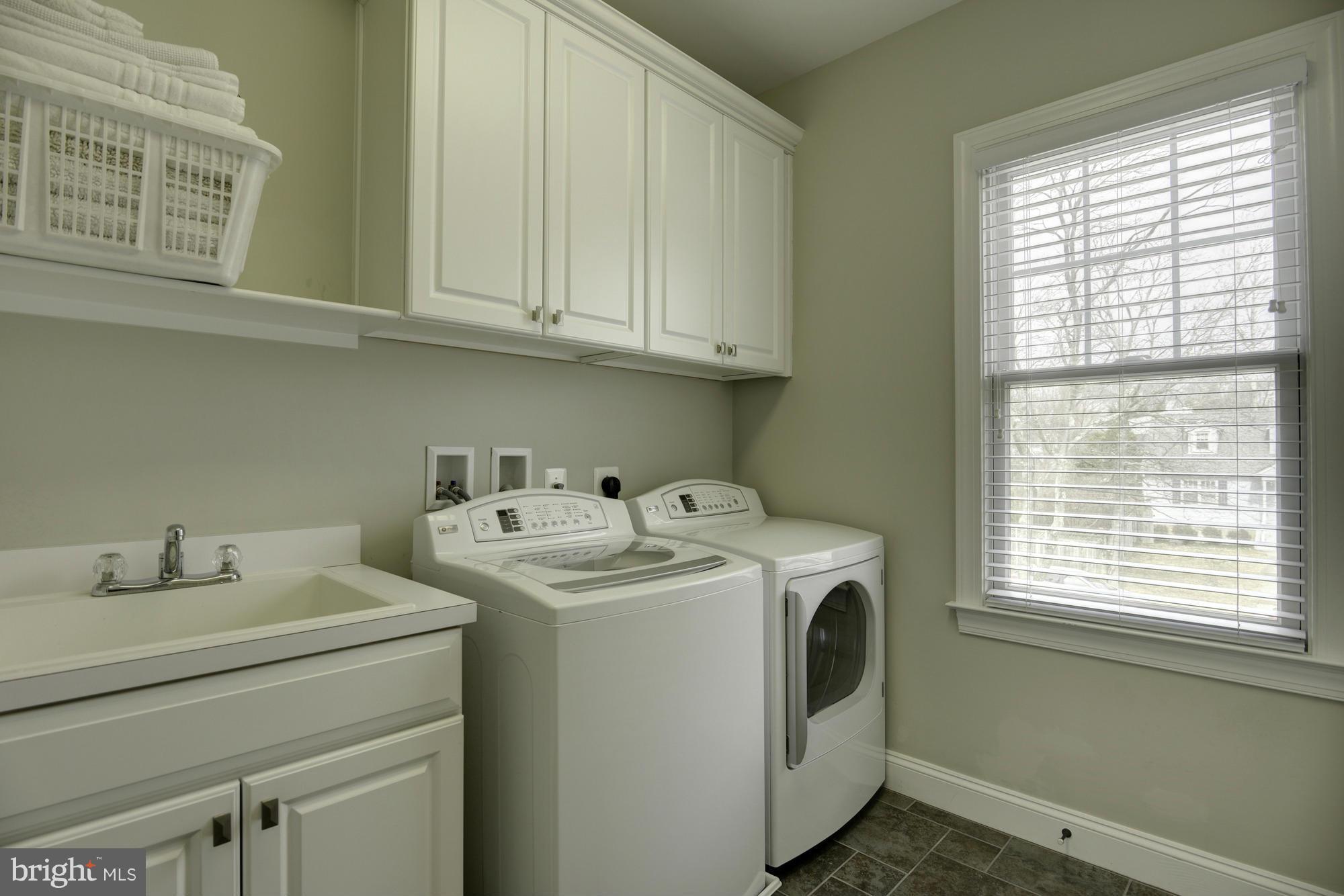 ALTA VISTA GARDENS - Residential