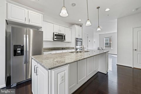 3611 GRANT PLACE NE WASHINGTON DC 20019