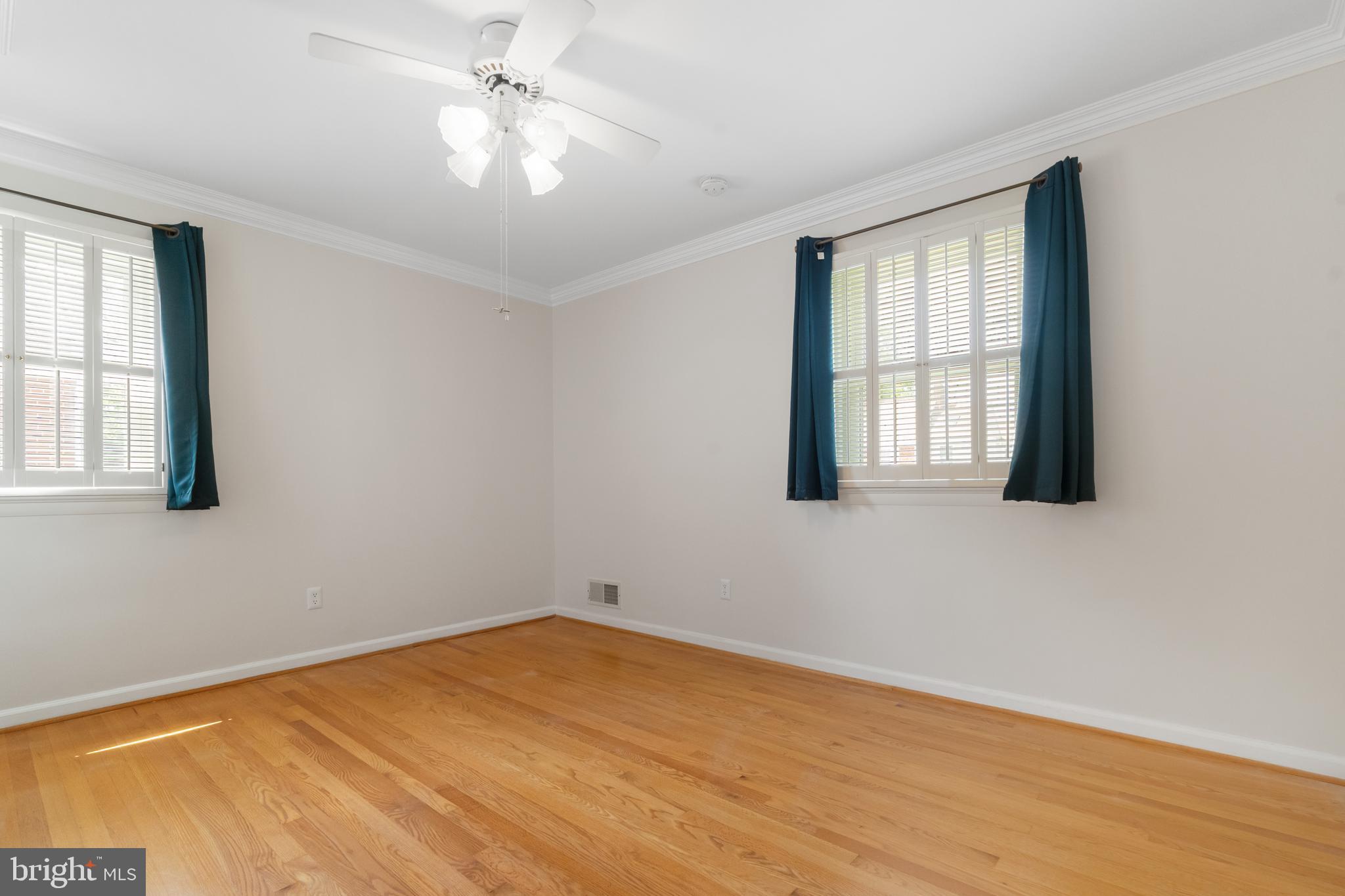 BRANDON VILLAGE - Residential