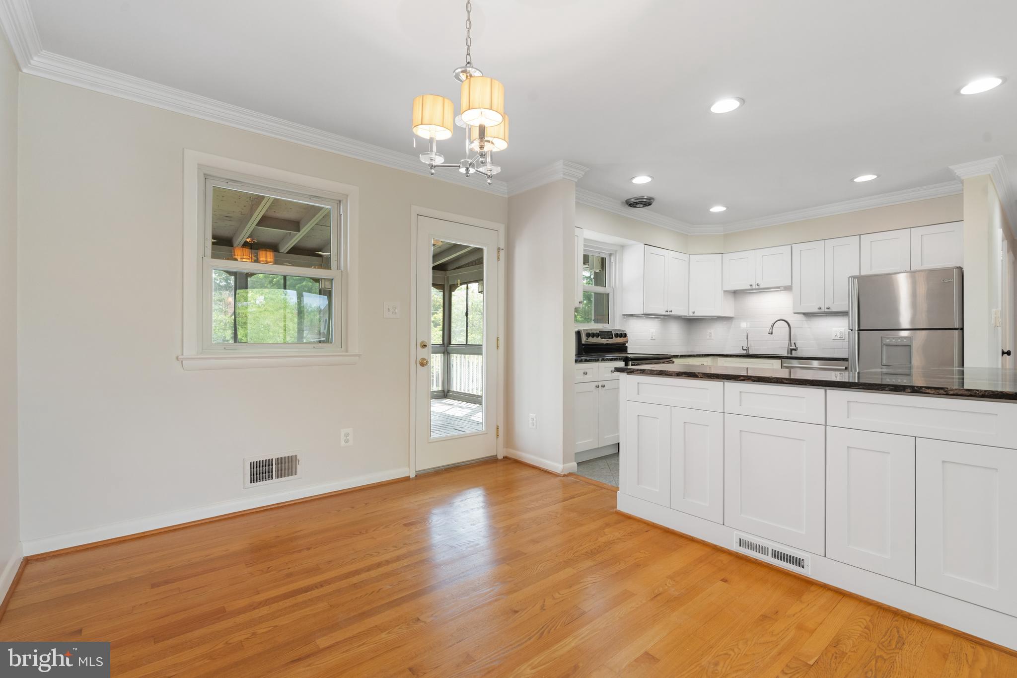 BRANDON VILLAGE - Residential