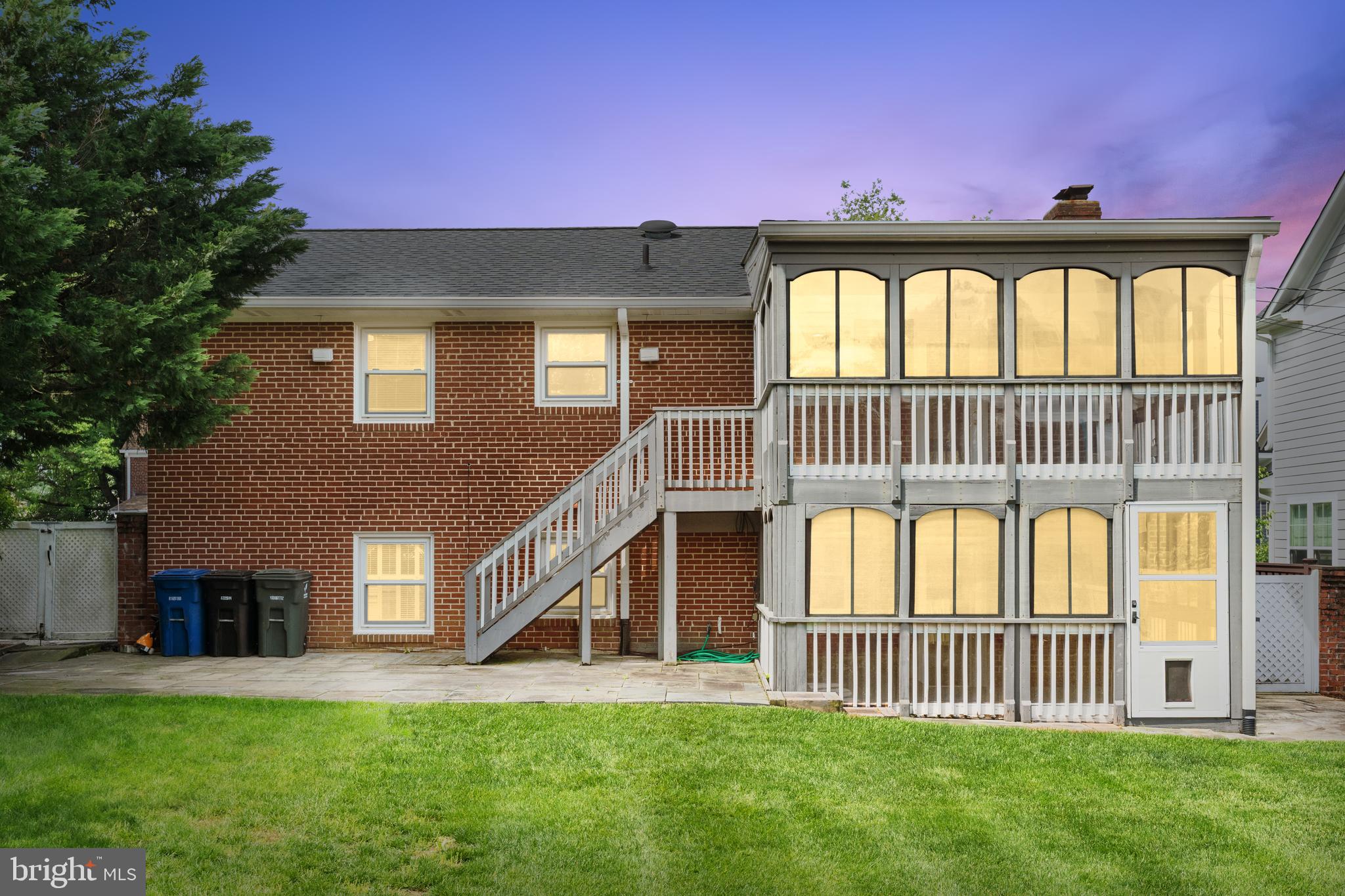 BRANDON VILLAGE - Residential