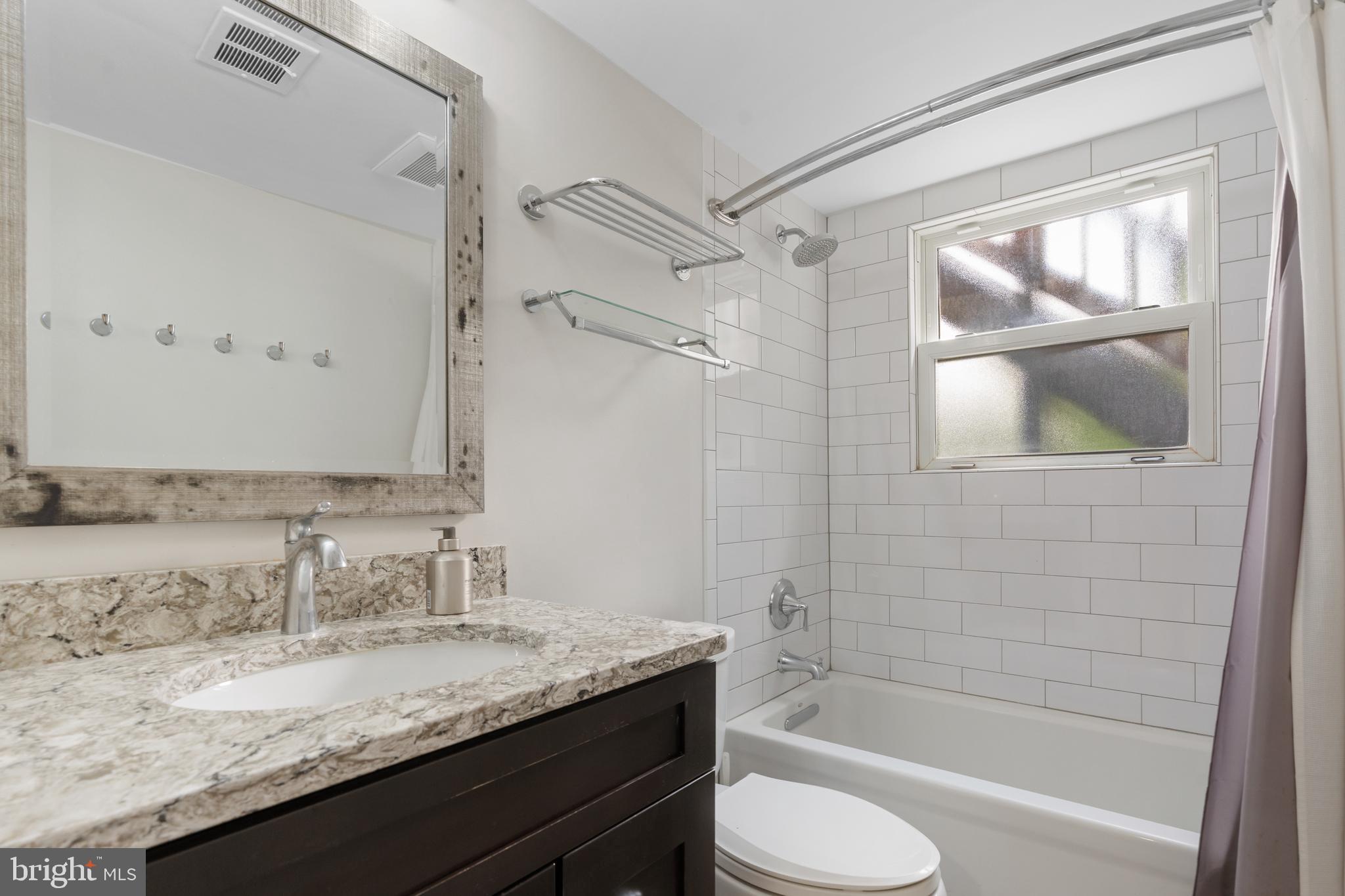 BRANDON VILLAGE - Residential