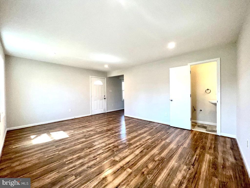 Photo of 9278 Taney Road, MANASSAS, VA 20110 (MLS # VAMN2009360)