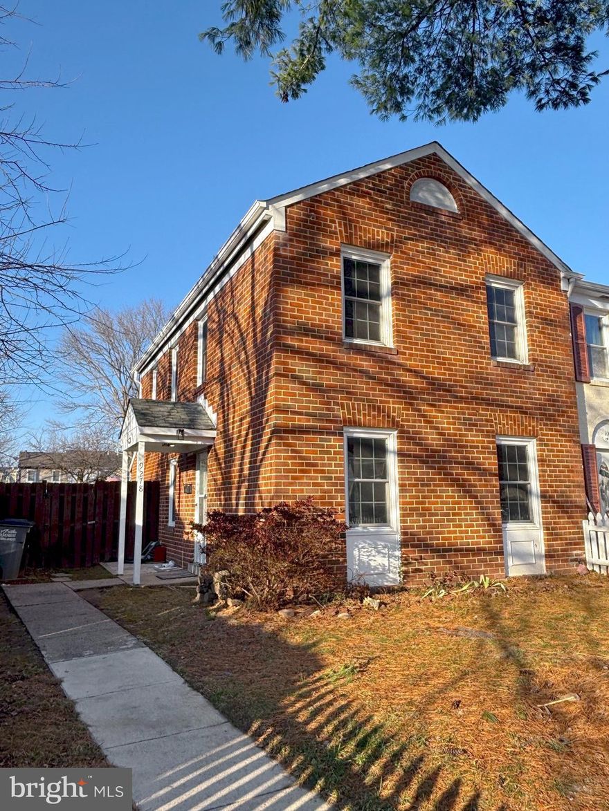 Welcome to this spacious END-UNIT townhome in the desirable Georgetown South subdivision! Built in 1962 and effectively renovated in 2020 to include wall-to-wall carpeting and hardwood laminate flooring, new windows, washer and dryer, recessed lighting, and tastefully updated bathrooms, this home boasts modern updates while retaining its classic appeal. With 1,188 square feet of thoughtfully designed living space, it features 3 spacious bedrooms and 2 and a half bathrooms, making it an ideal choice for both homeowners and savvy investors.

Recent upgrades include fresh interior paint throughout the house, vibrant dark blue re-stained kitchen cabinets, a stylish new kitchen backsplash and flooring, and plush wall-to-wall carpeting in all bedrooms, making this home truly turnkey.

Step outside to large, FULLY-FENCED front and back yards, with the backyard overlooking a neighborhood playground, perfect for families and outdoor enjoyment. This end-unit lot offers additional privacy and outdoor potential, perfect for gardening or entertaining. 

With a Homeowners Association that covers management, insurance, parking, and maintenance, this property is not only low-maintenance but also offers peace of mind for investors. The neighborhood is filled with a diverse group of people who take pride in making their community a wonderful place to live, work and raise a family. Ideally located near VRE, Old Town Manassas, Route 28, bus stops, and commuter lots, this home is just steps from shopping, dining, groceries, breweries, and all that Manassas has to offer. 

The combination of modern renovations, desirable features, and community amenities positions this property as a lucrative opportunity in the real estate market. Whether you're looking to add to your portfolio or find a place to call home, this townhouse is a must-see!
