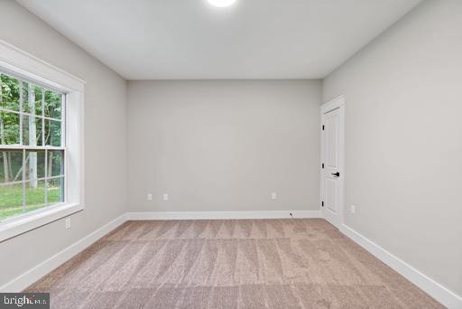 LAKE FOREST ESTATES - Residential