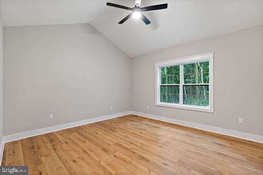 LAKE FOREST ESTATES - Residential