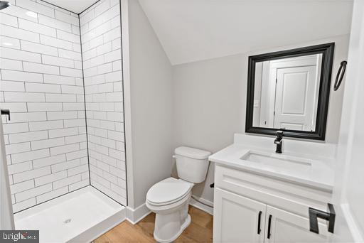 LAKE FOREST ESTATES - Residential