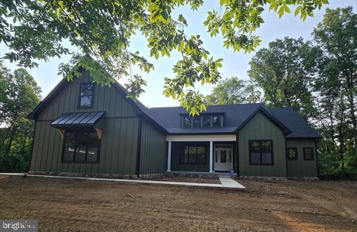 LAKE FOREST ESTATES - Residential