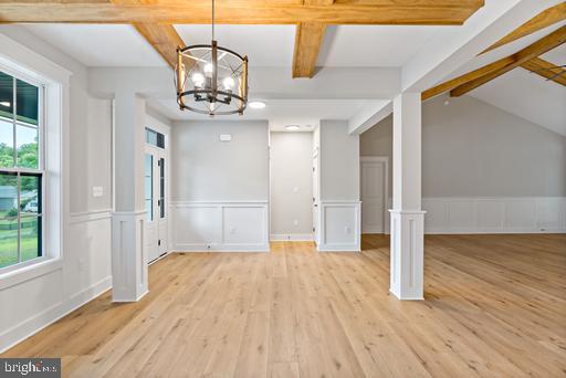 LAKE FOREST ESTATES - Residential