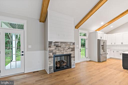 LAKE FOREST ESTATES - Residential