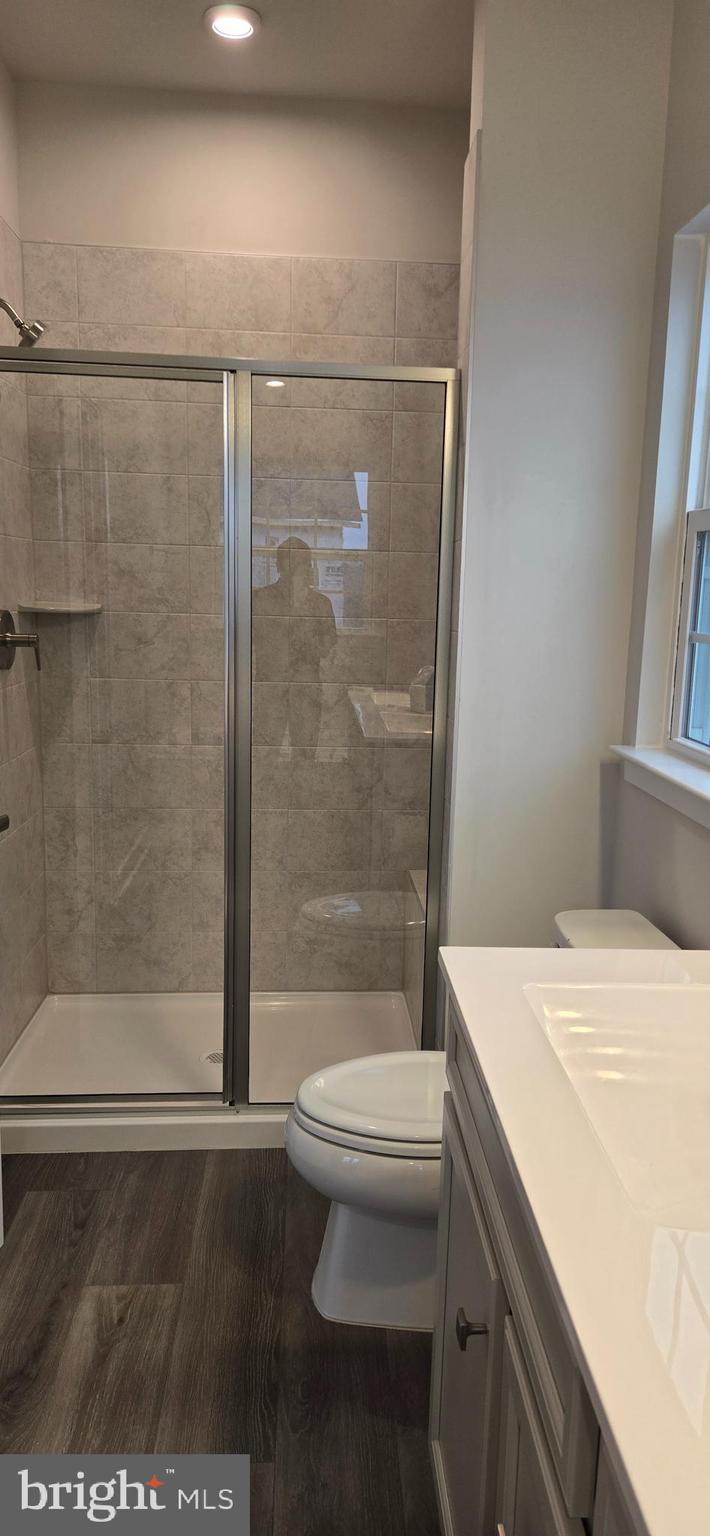 BELLE AIR TOWNHOMES - Residential Lease