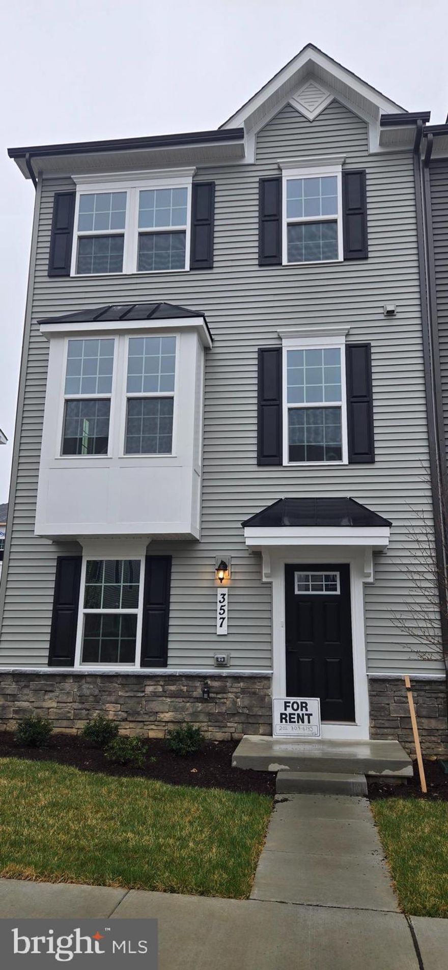 Brand NEW END Unit townhome near Frederick downtown.  3 bedrooms, 2 full baths, and one half bath. Upon entering the main living level, you're welcomed by an expansive, airy kitchen featuring a 12-foot island, perfect for entertaining. The dining room accommodates more formal meals, while the great room is ideal for cozy movie nights at home. The upgraded designer kitchen, quartz countertop, and stainless steel appliances. The upper level boasts three bedrooms, two bathrooms, and a full-sized laundry room. You won’t have to worry about storage with generous closets in both bedrooms. The Owner's Bedroom is a private retreat, accented with a tray ceiling and an enormous walk-in closet. The Owner's Bath includes a soaking tub, a separate shower with a seat, and a dual vanity for ultimate convenience. This home boasts a large Trex deck overlooking the backyard.

3 bedrooms, 2 full baths, and 1 half bath. Upgraded kitchen, stainless steel appliances, and quartz countertops. Luxury vinyl flooring on the main floor, and there is a 2-car garage. Close to the Frederick trail, downtown, and a shopping complex. Must See,