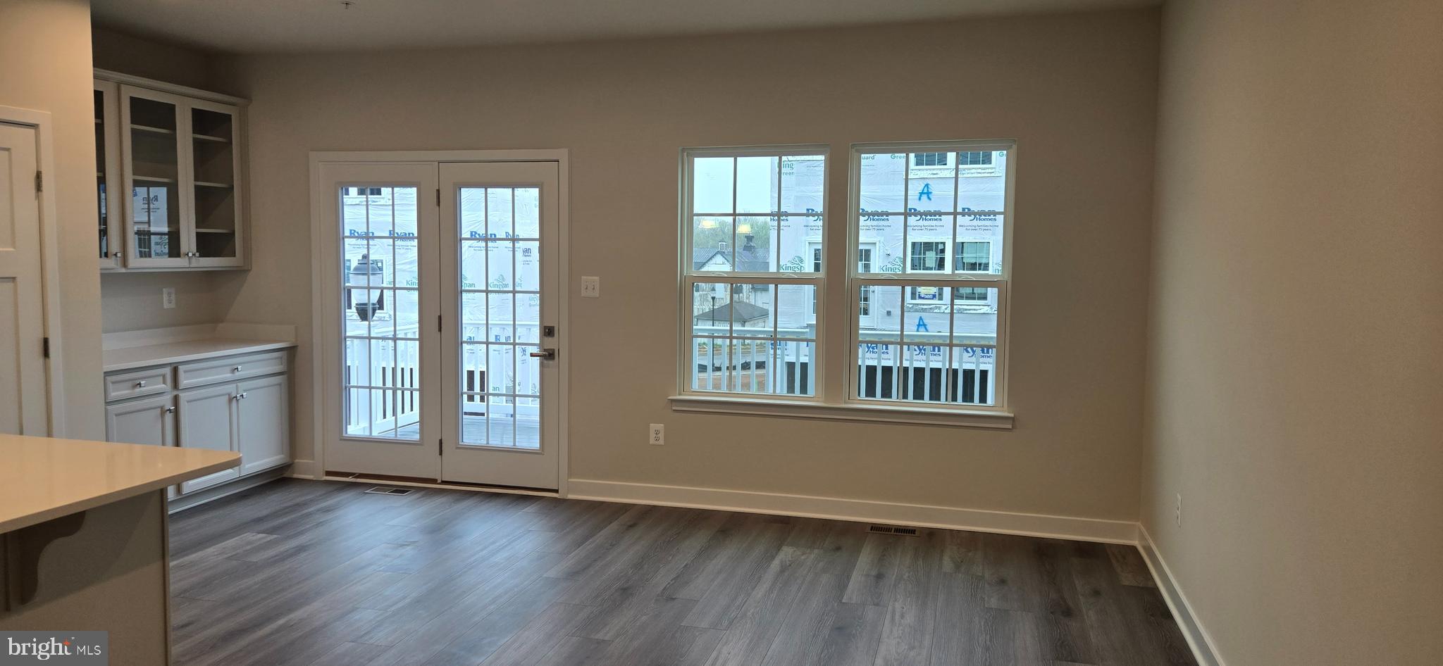 BELLE AIR TOWNHOMES - Residential Lease