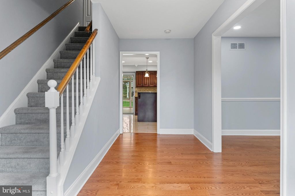 Photo of 125 Scarlet Drive, CONSHOHOCKEN, PA 19428 (MLS # PAMC2164294)