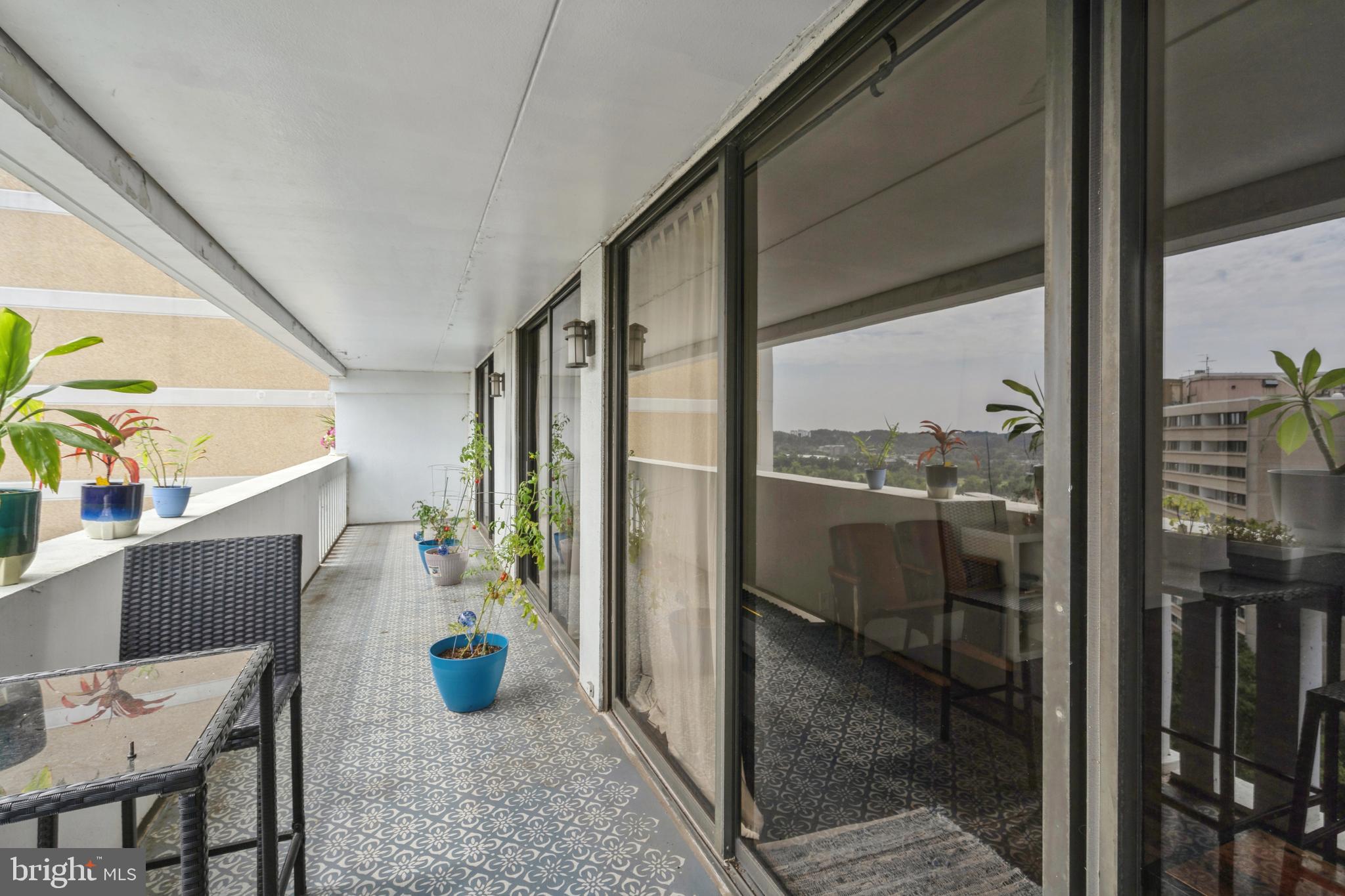 ALEXANDRIA KNOLLS - Residential